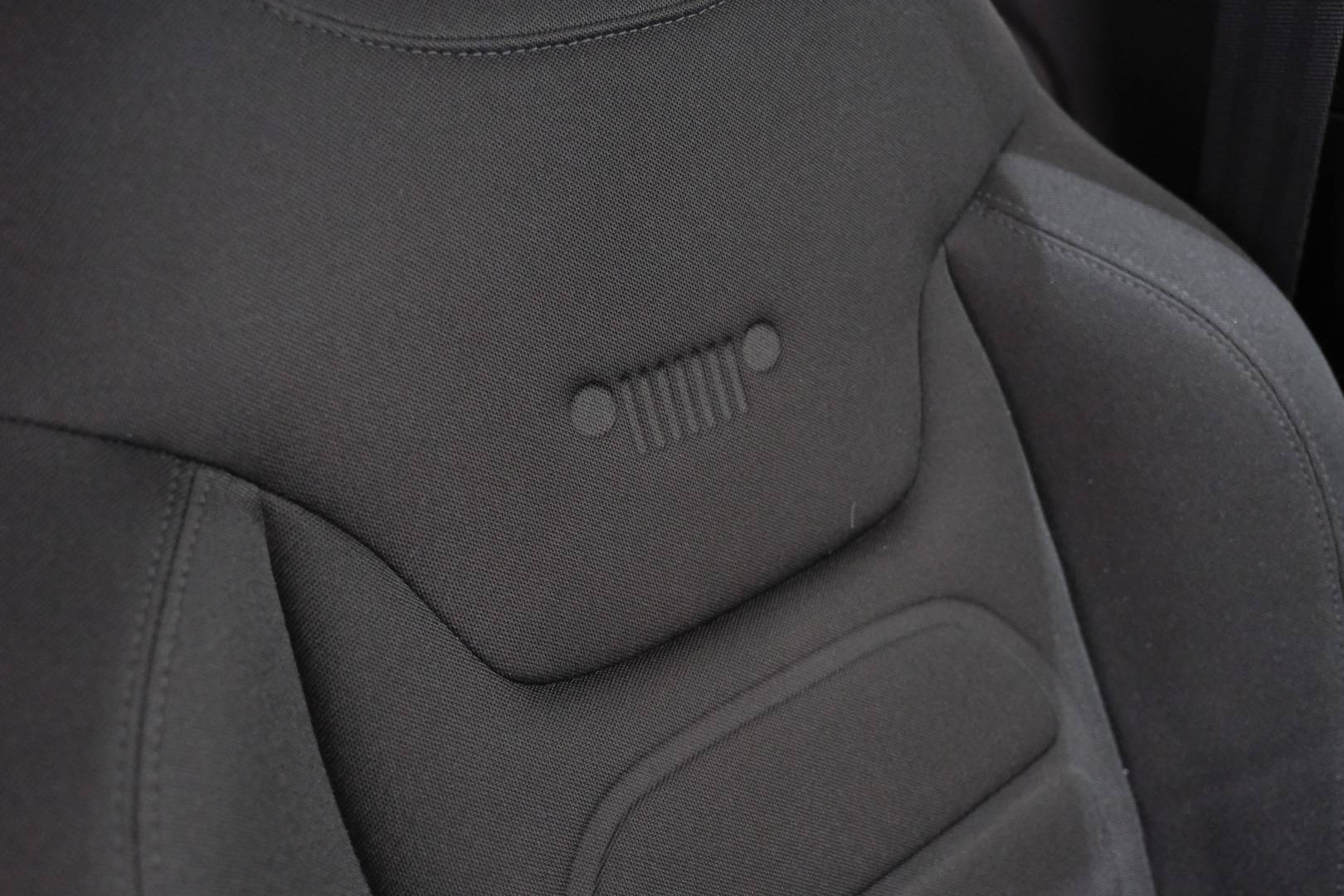 JEEP RENEGADE - Foto 21