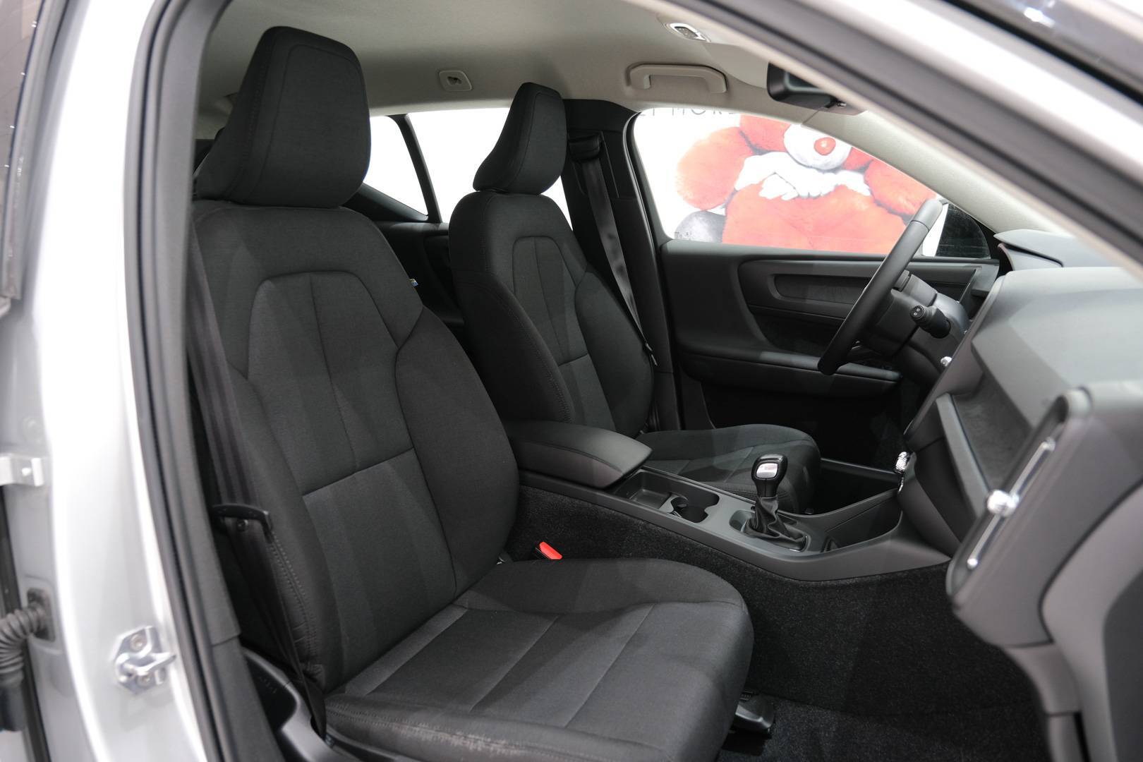 VOLVO XC40 - Foto 19