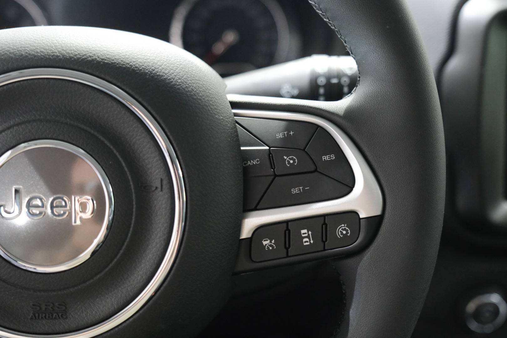 JEEP RENEGADE - Foto 11