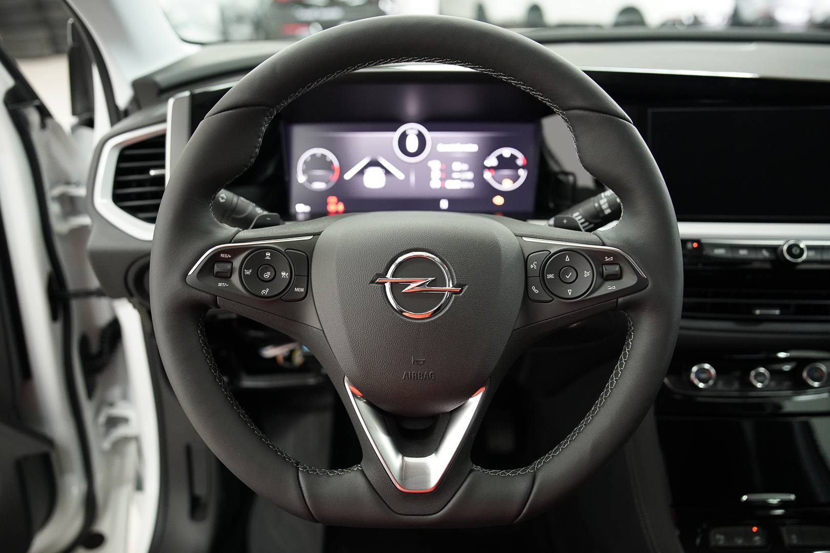OPEL Grandland - Foto 11