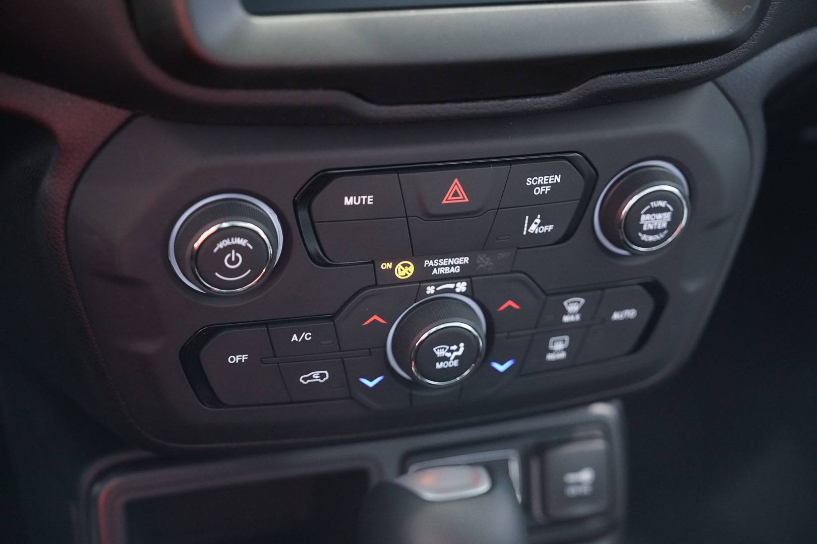 JEEP RENEGADE - Foto 14