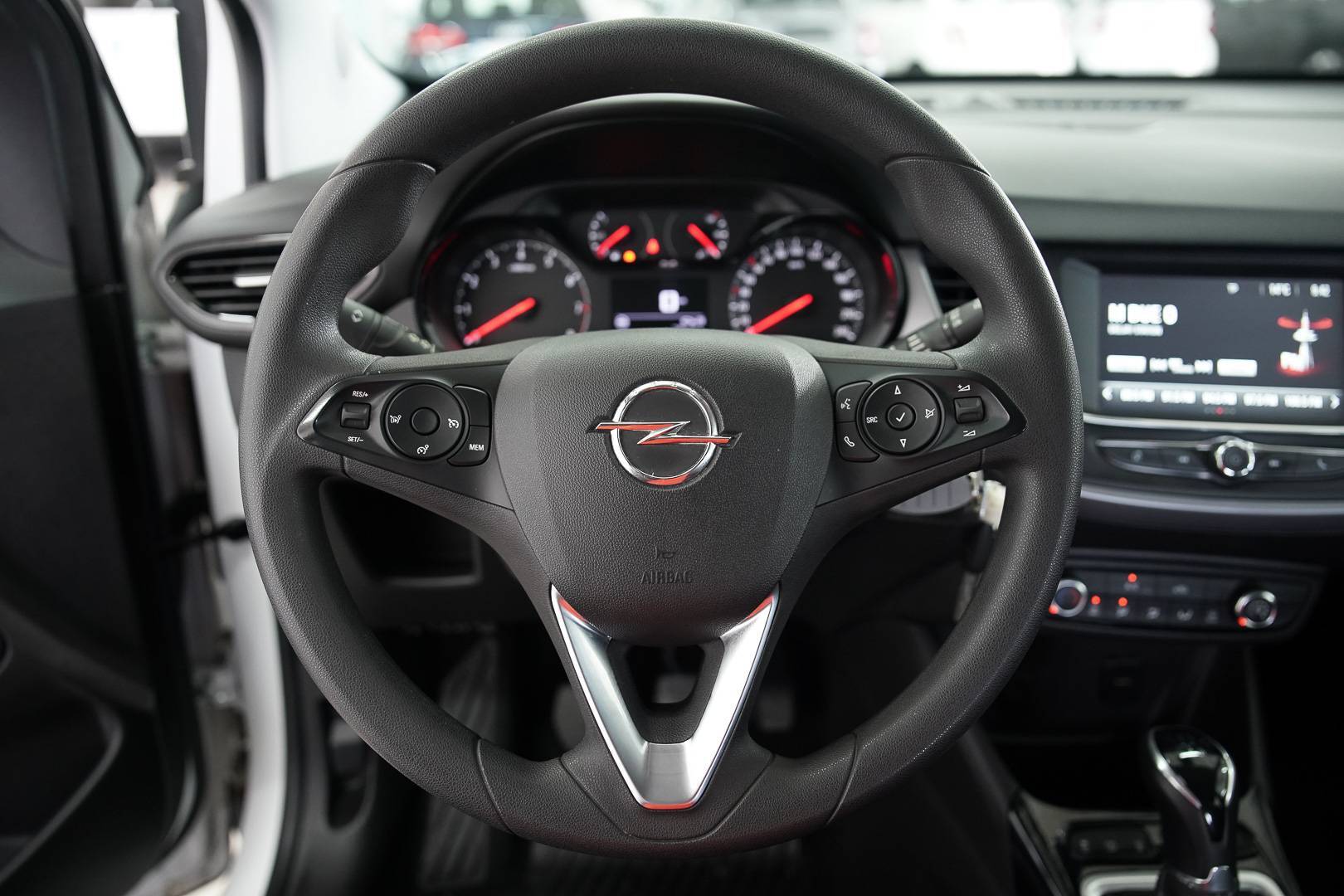 OPEL Crossland X - Foto 11