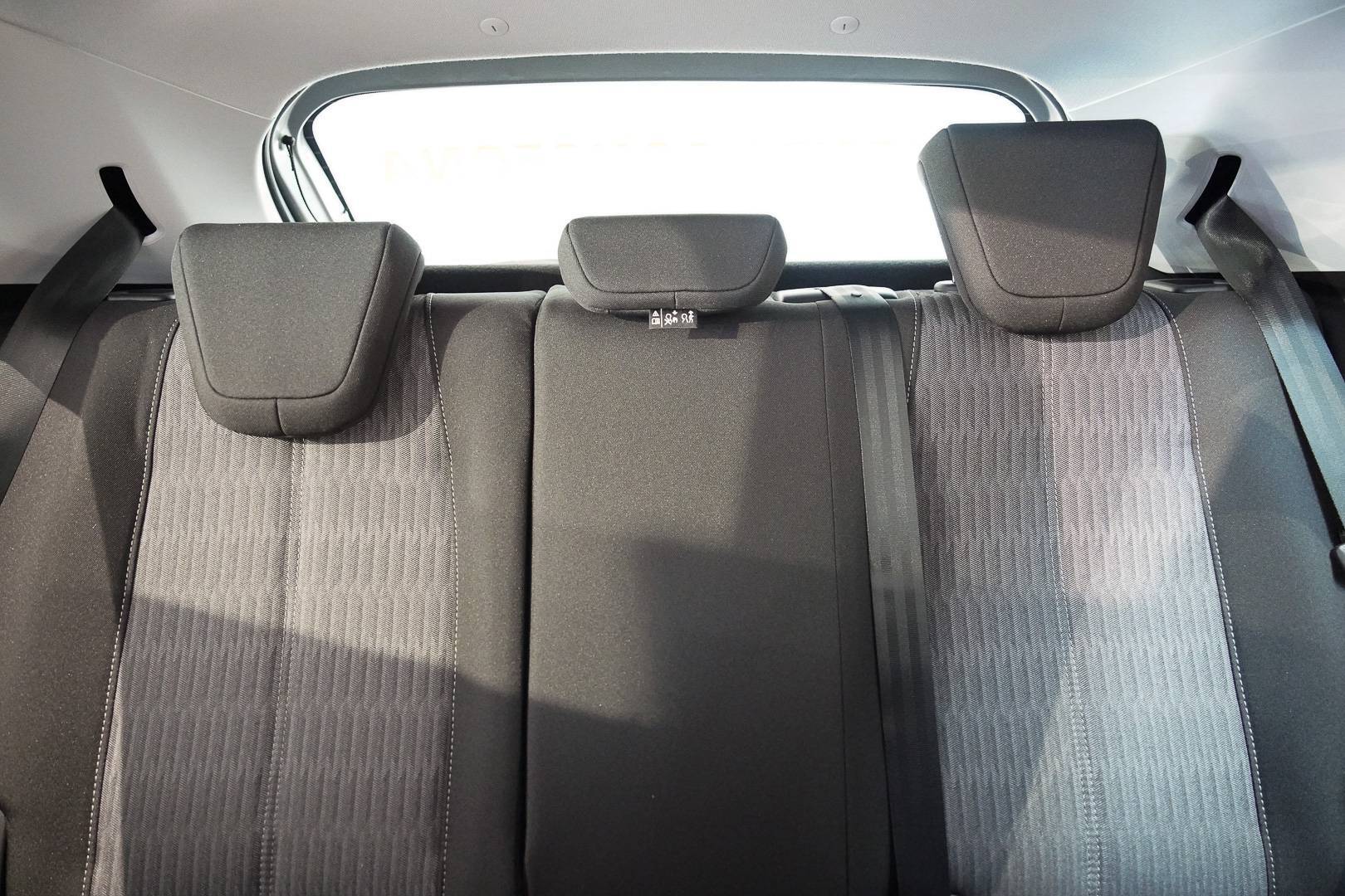 OPEL Corsa - Foto 21