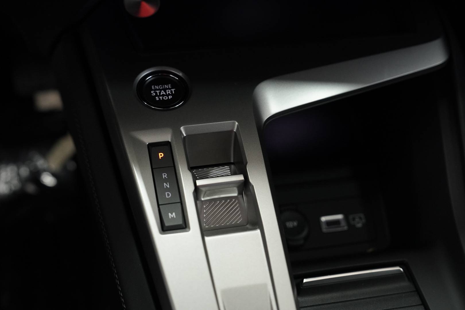 PEUGEOT 308 - Foto 17