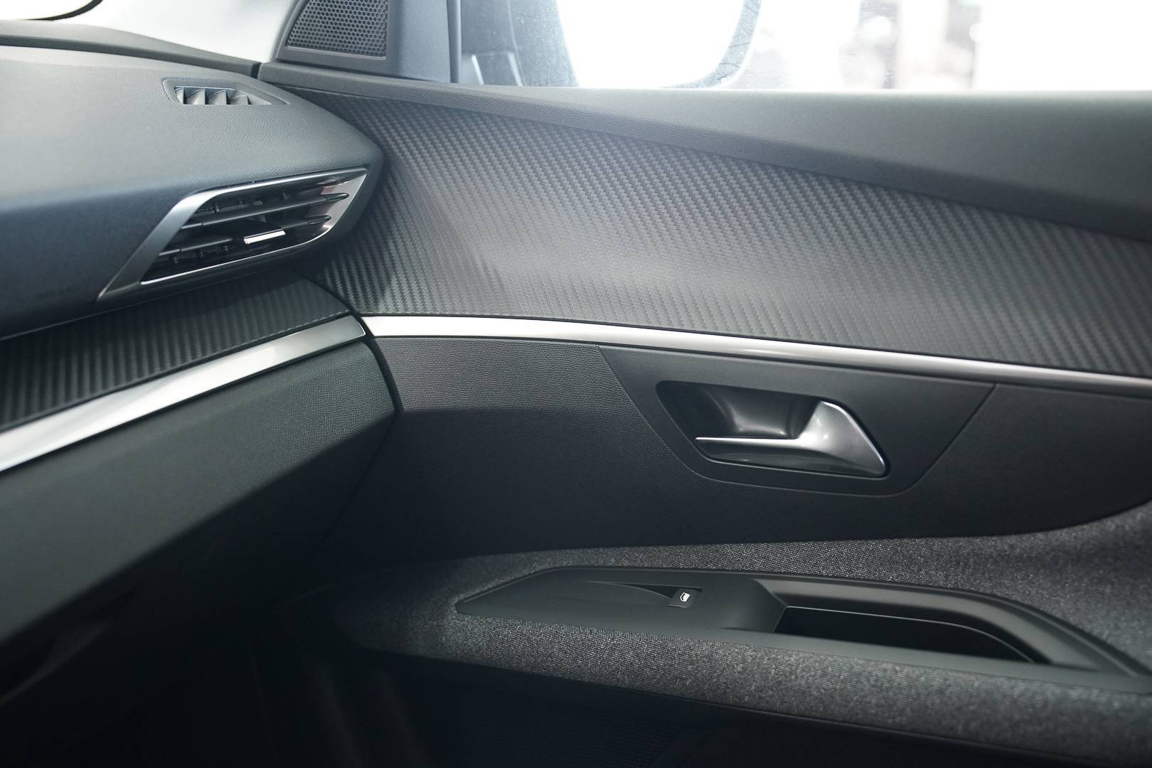 PEUGEOT 3008 - Foto 20