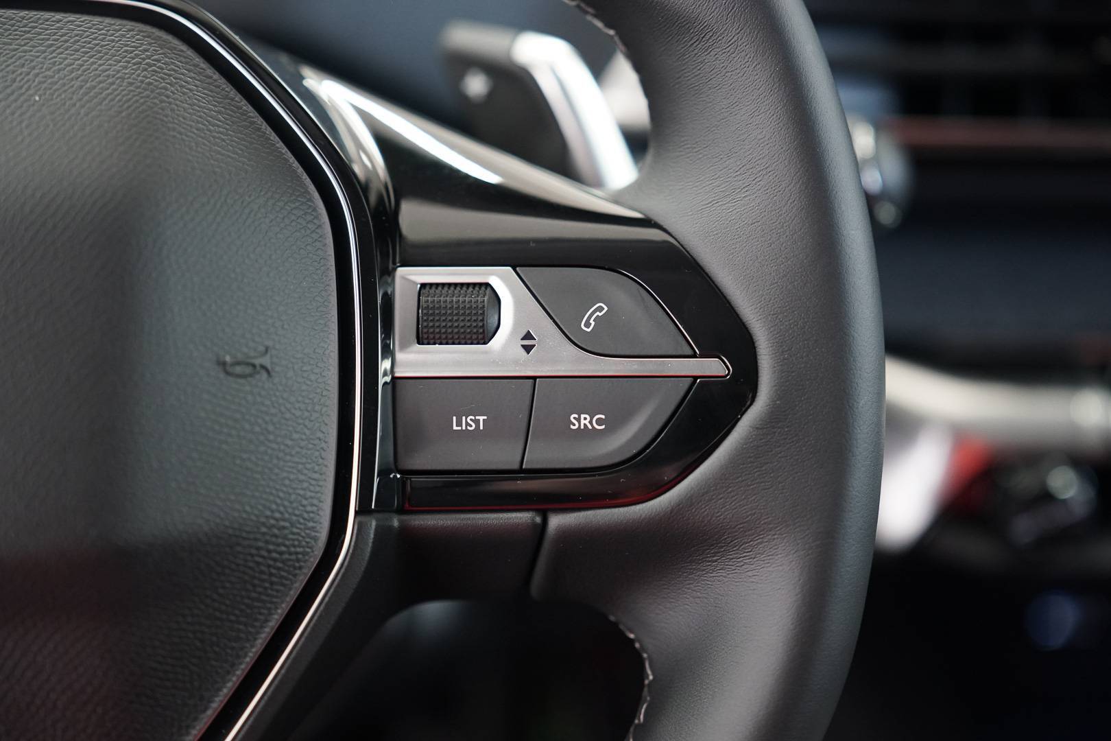 PEUGEOT 3008 - Foto 13