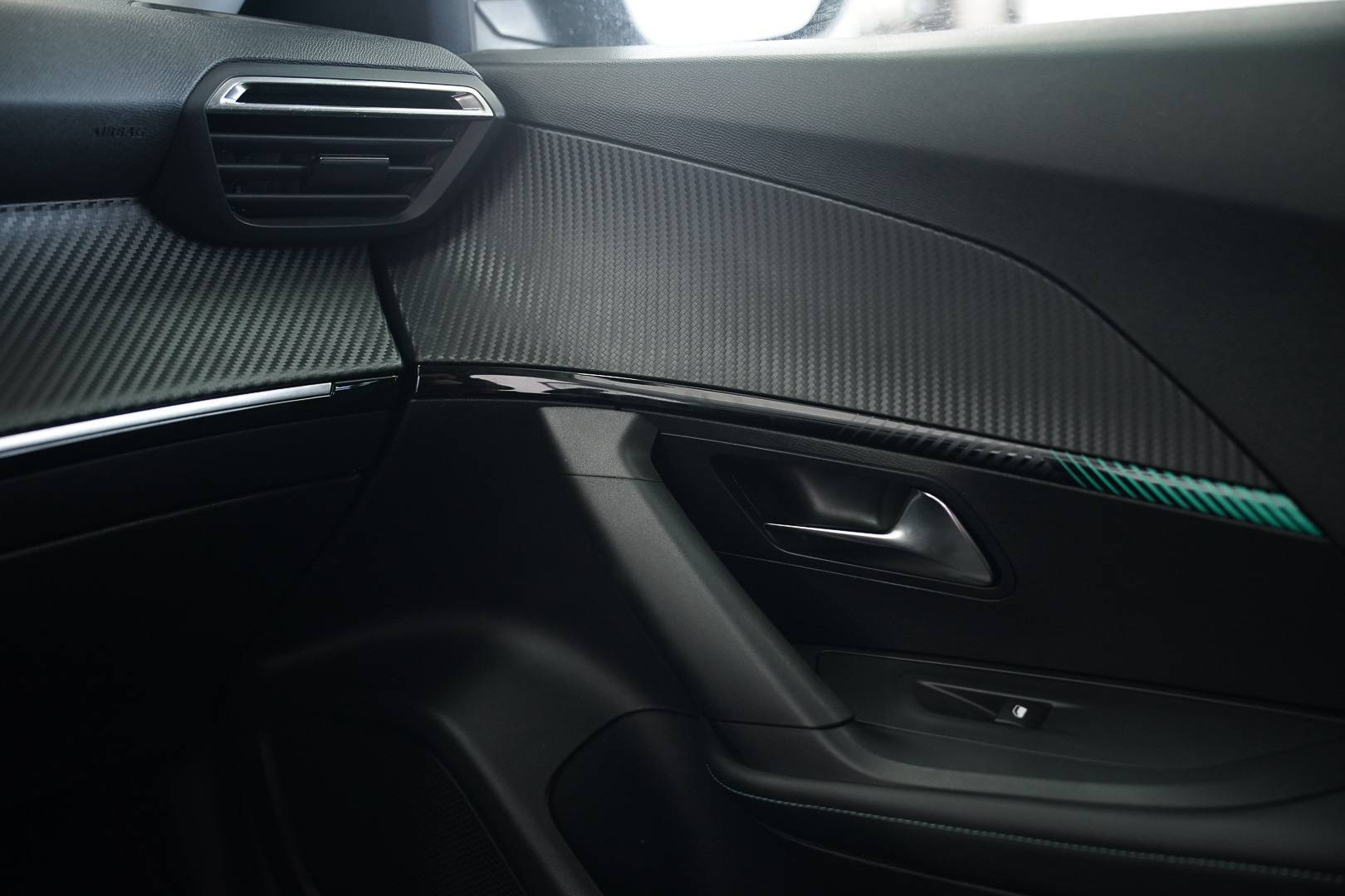 PEUGEOT 2008 - Foto 19