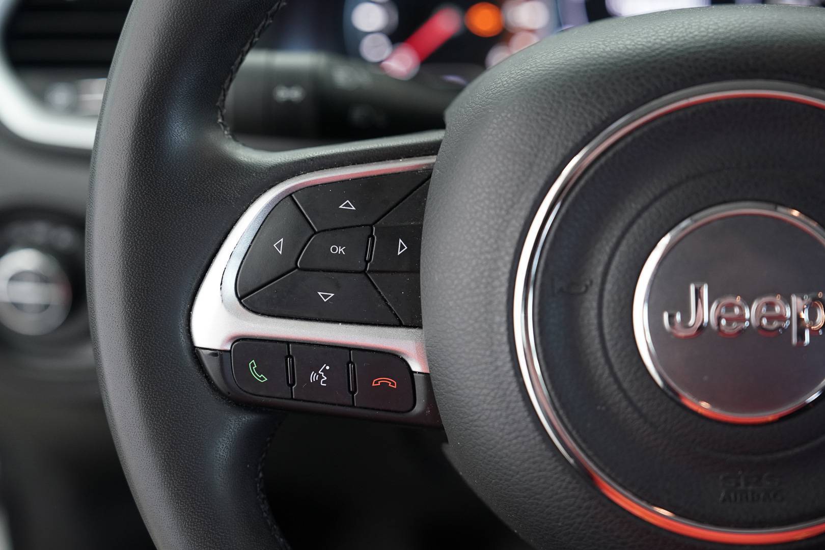 JEEP RENEGADE - Foto 15