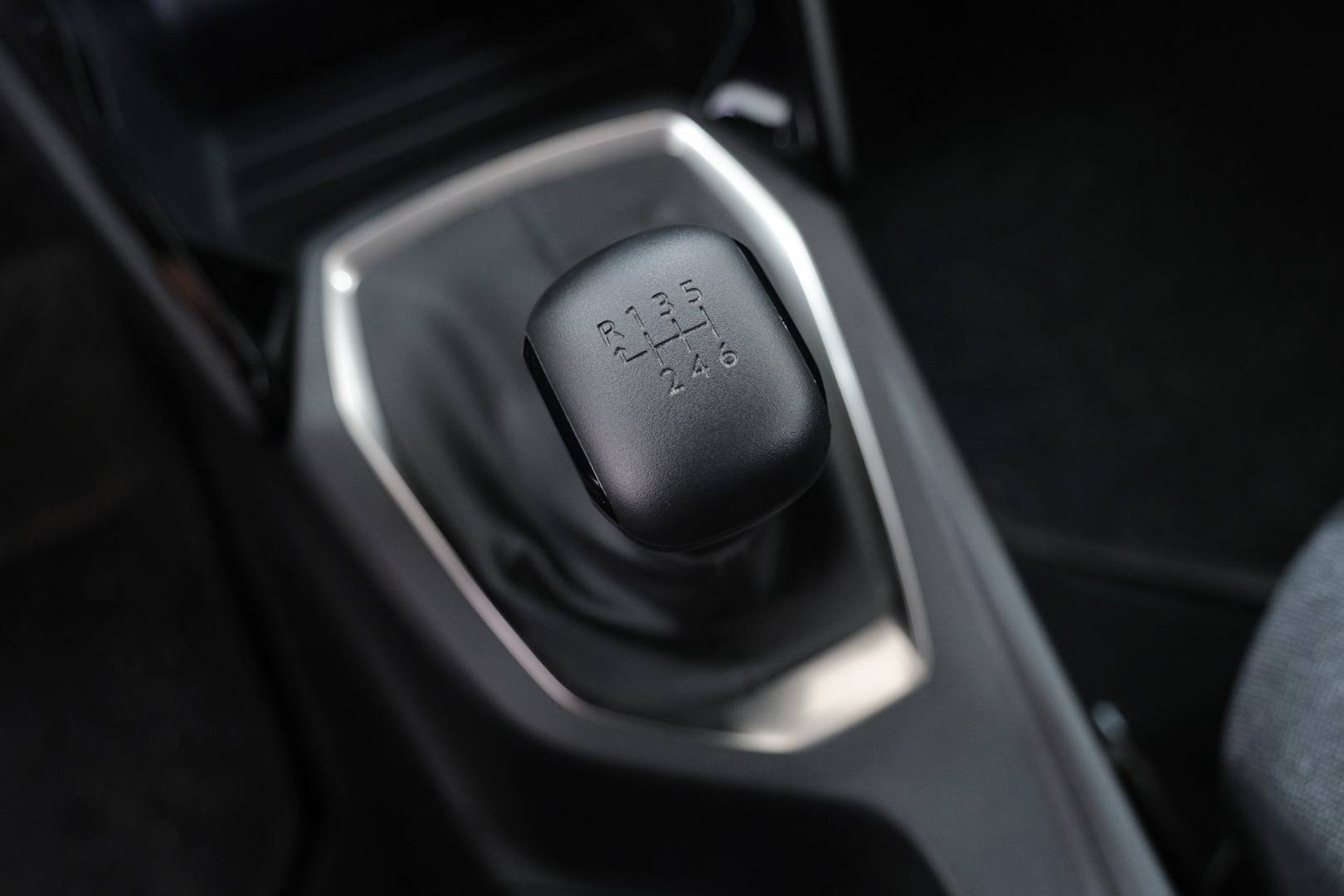 PEUGEOT 2008 - Foto 19