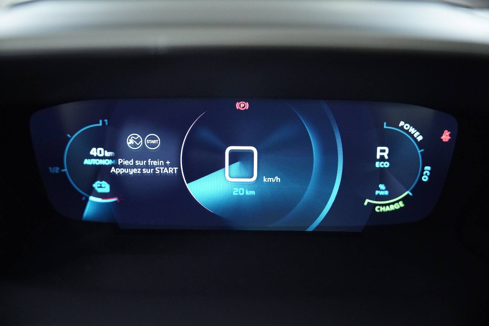 PEUGEOT 2008 - Foto 13