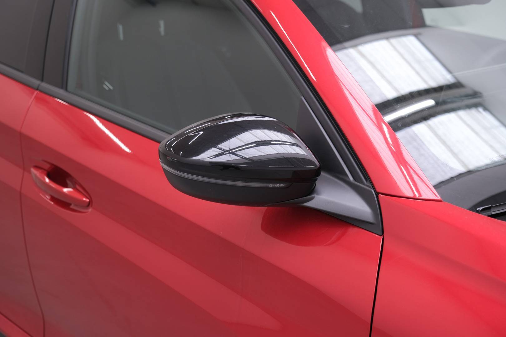 PEUGEOT 208 - Foto 5