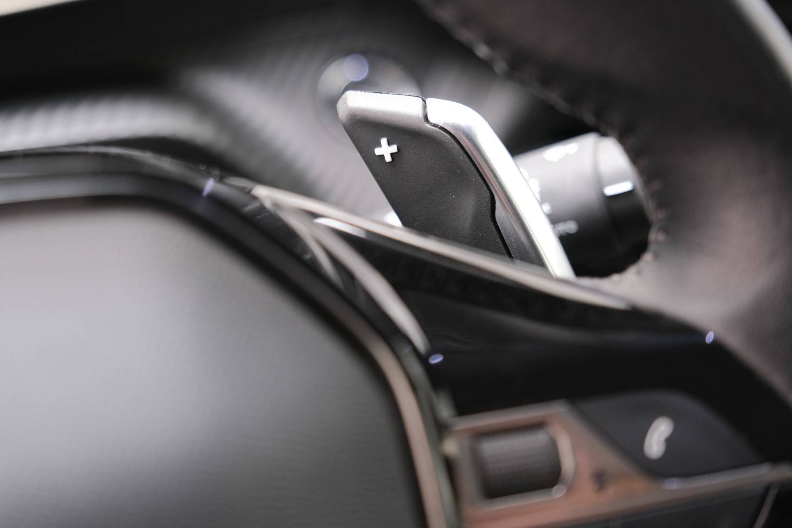 PEUGEOT 2008 - Foto 15