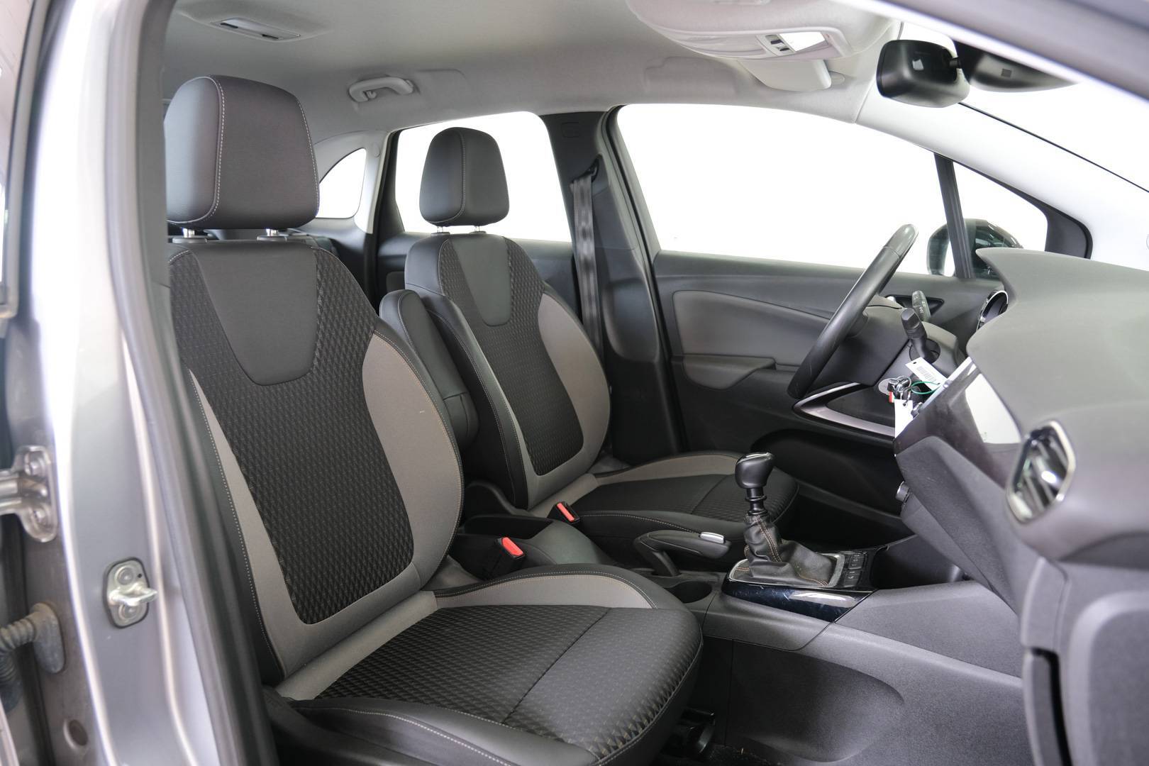 OPEL Crossland X - Foto 21