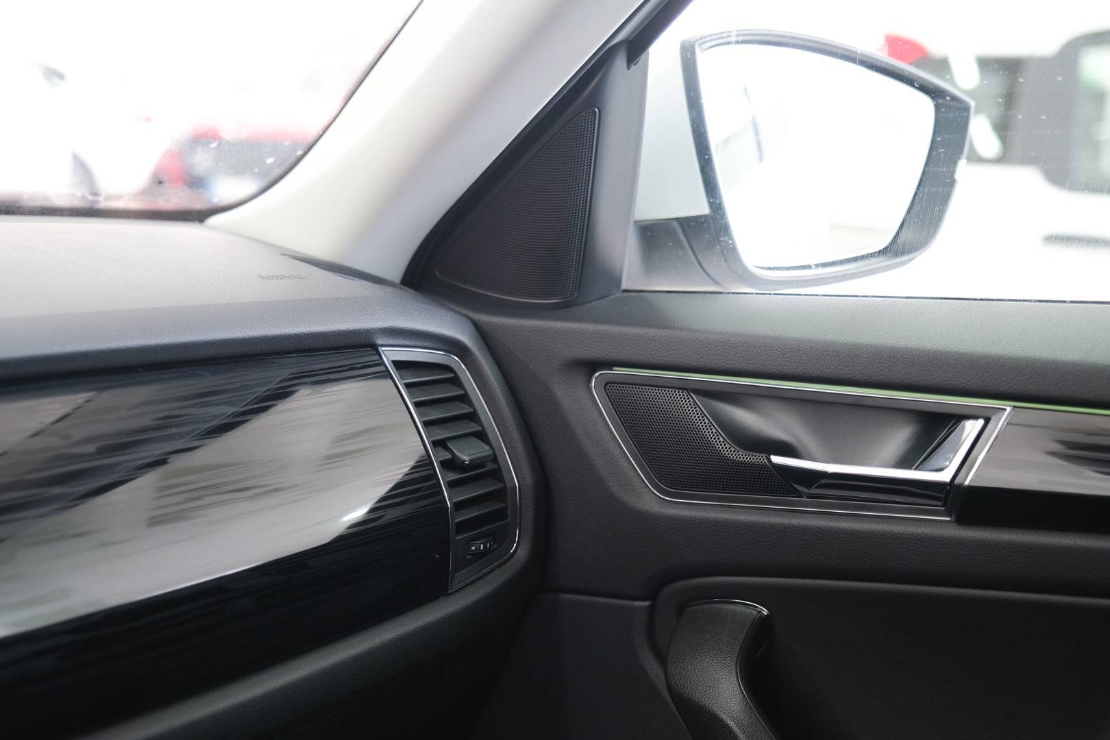 SKODA Kodiaq - Foto 18
