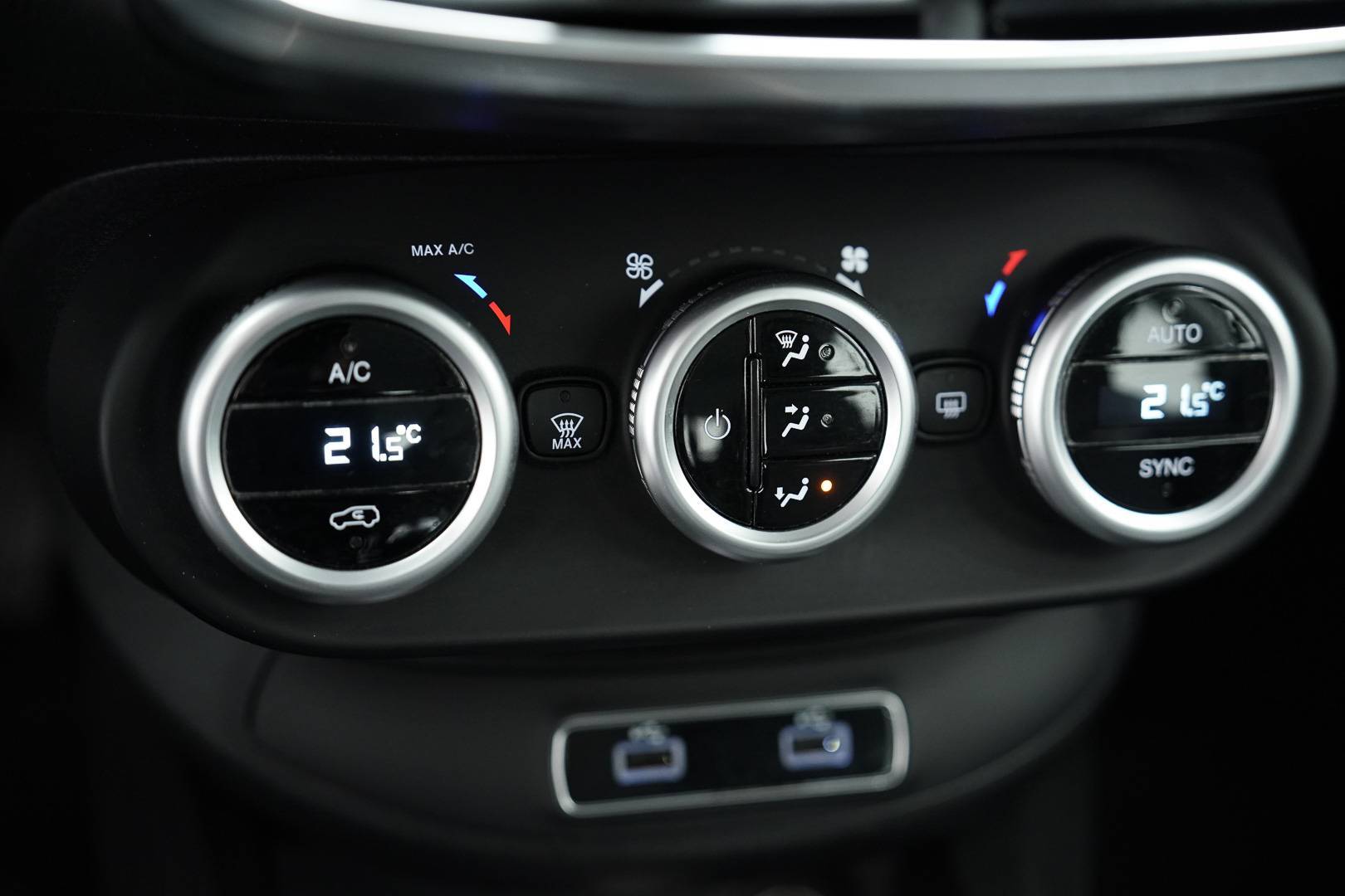 FIAT 500 X - Foto 17