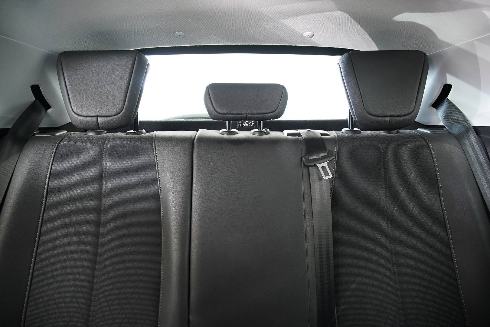 OPEL Corsa - Foto 23