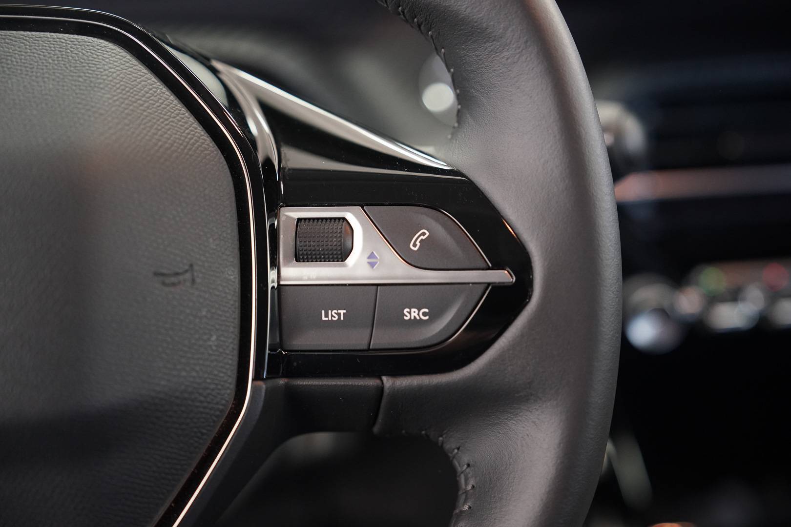 PEUGEOT 208 - Foto 13