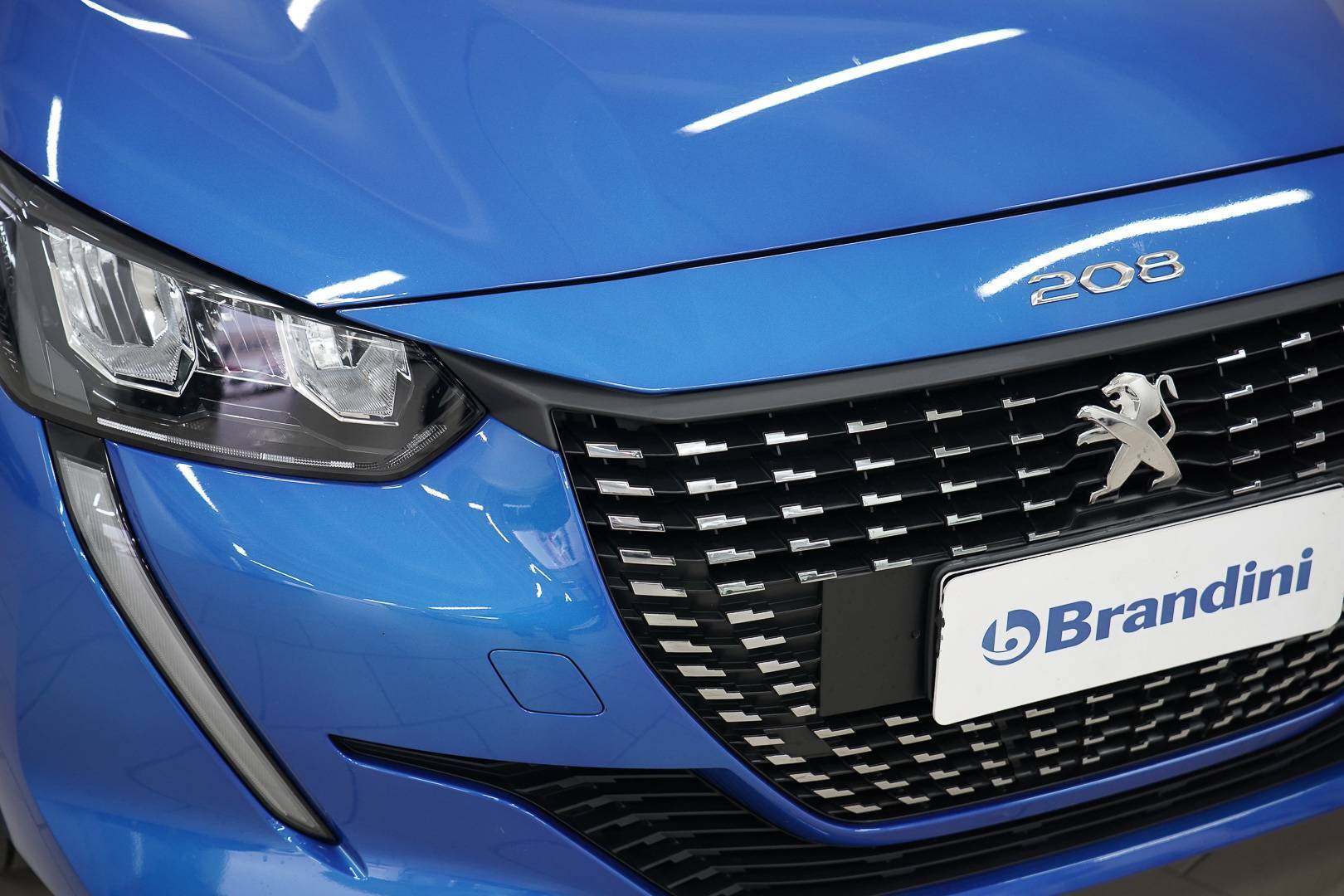 PEUGEOT 208  - Foto 4