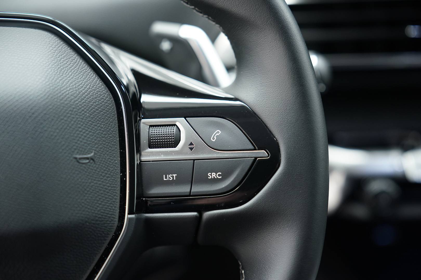 PEUGEOT 3008 II 2021 - Foto 13