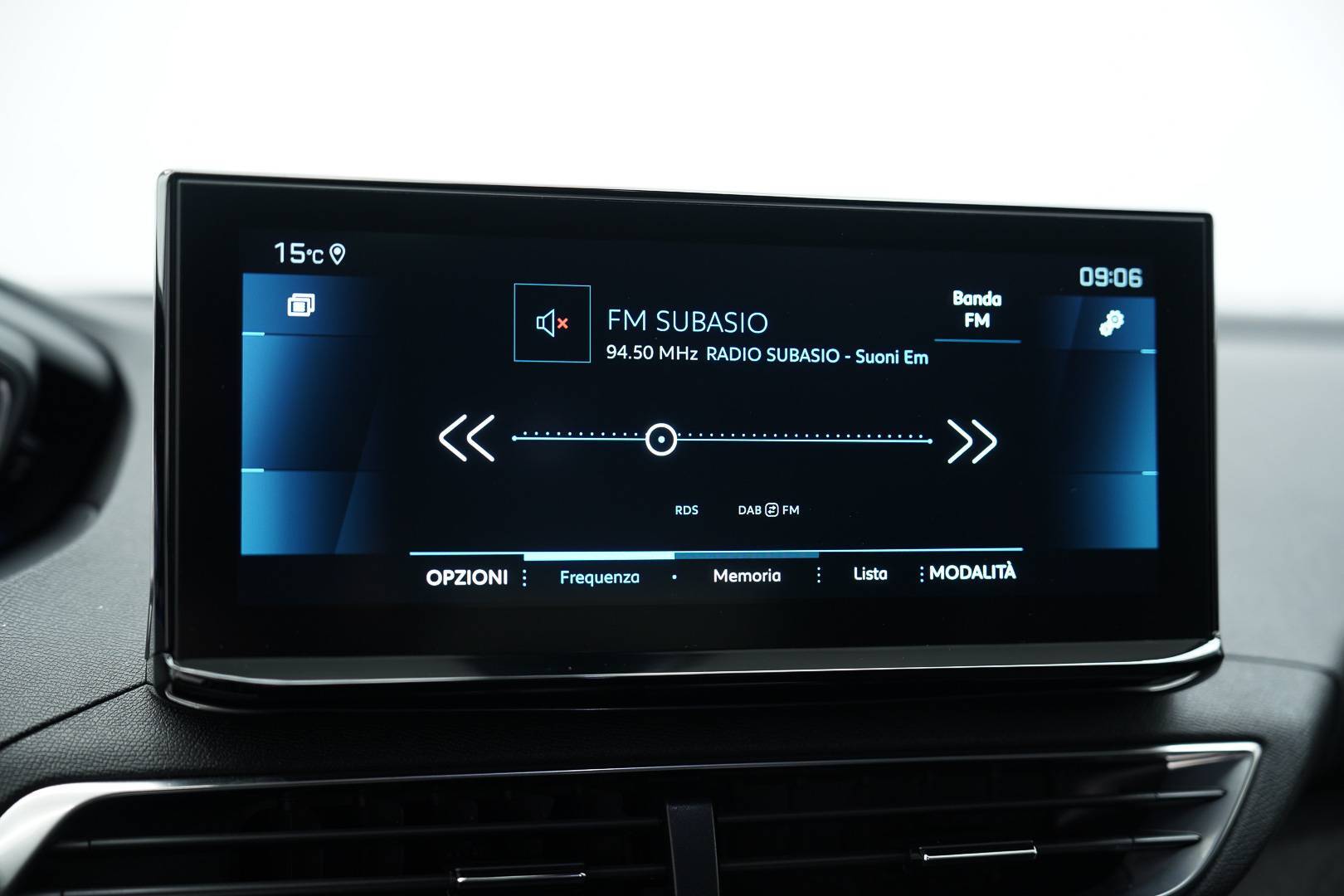 PEUGEOT 3008 II 2021 - Foto 16