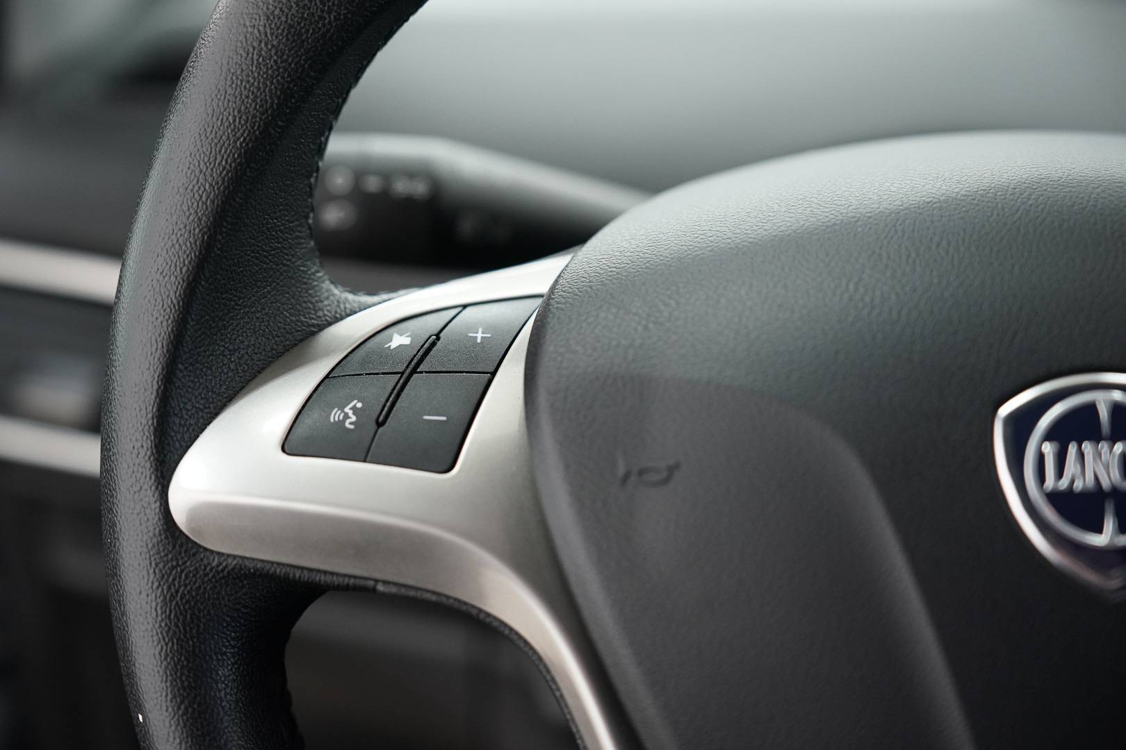 LANCIA Ypsilon - Foto 12