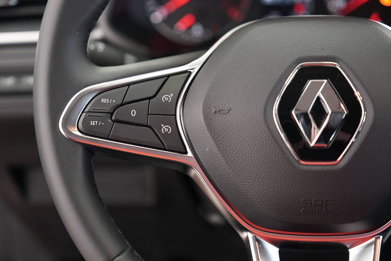 RENAULT Captur - Foto 12
