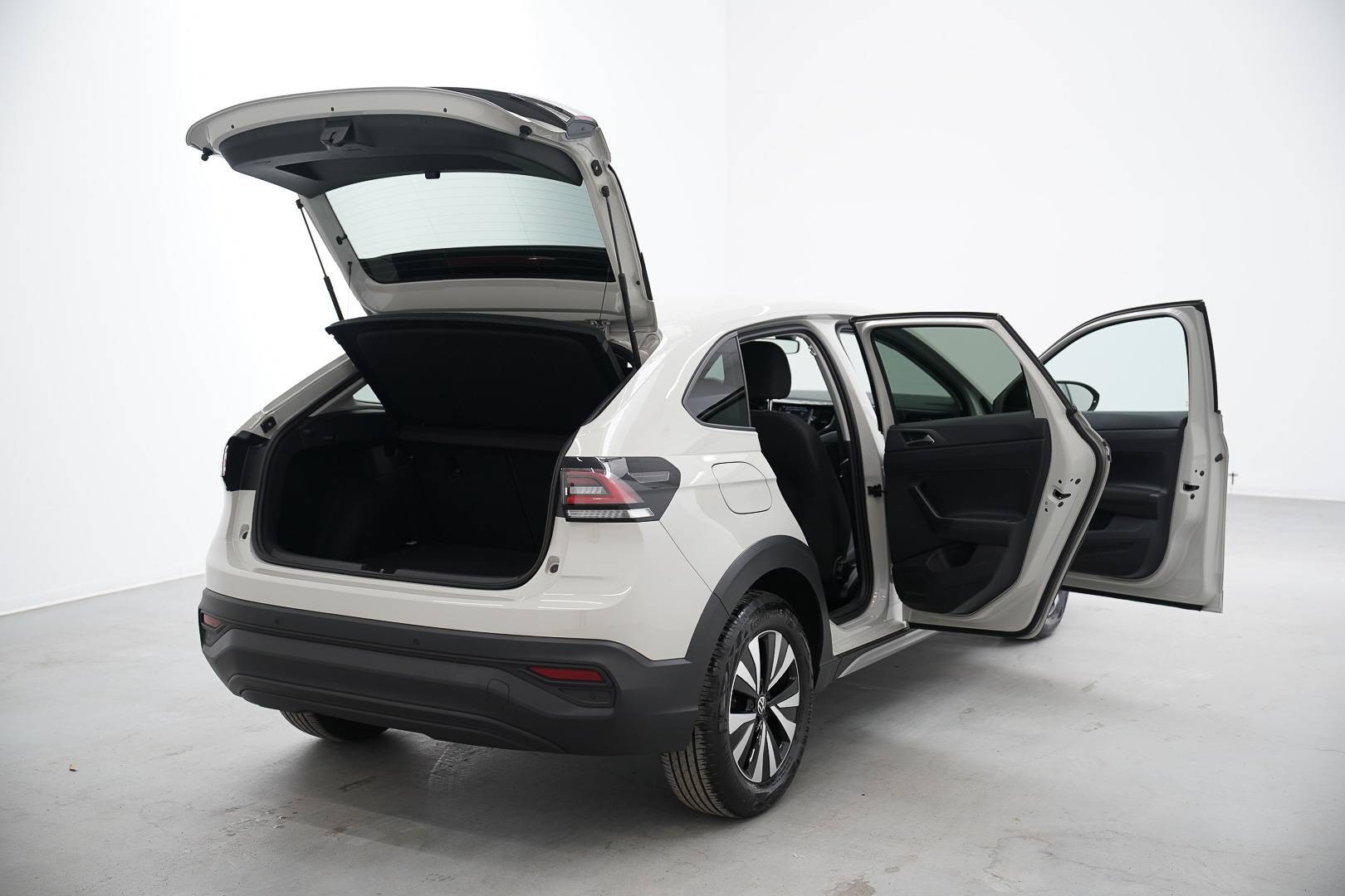 VOLKSWAGEN Taigo - Foto 10