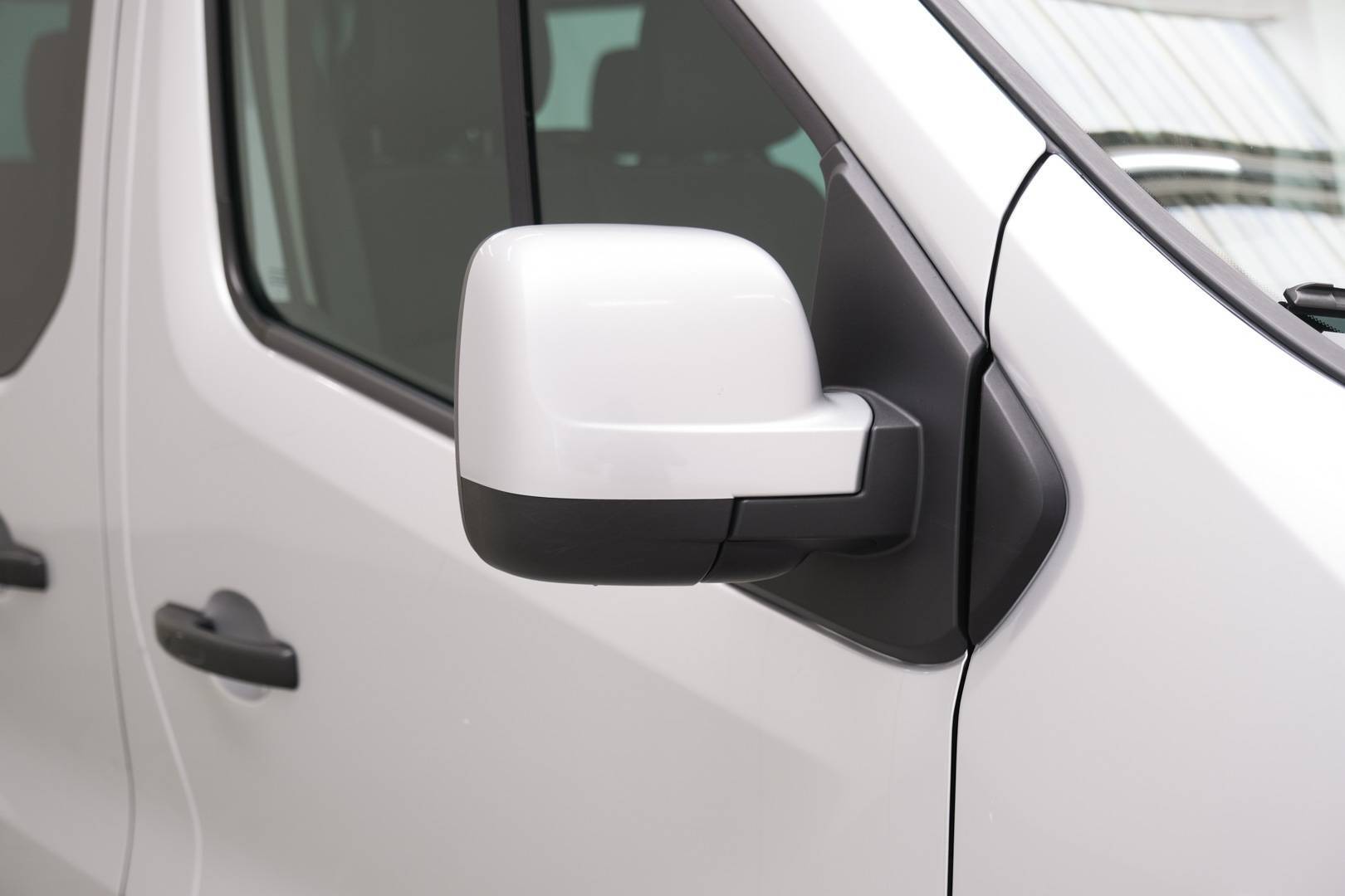 RENAULT Trafic Passenger - Foto 5