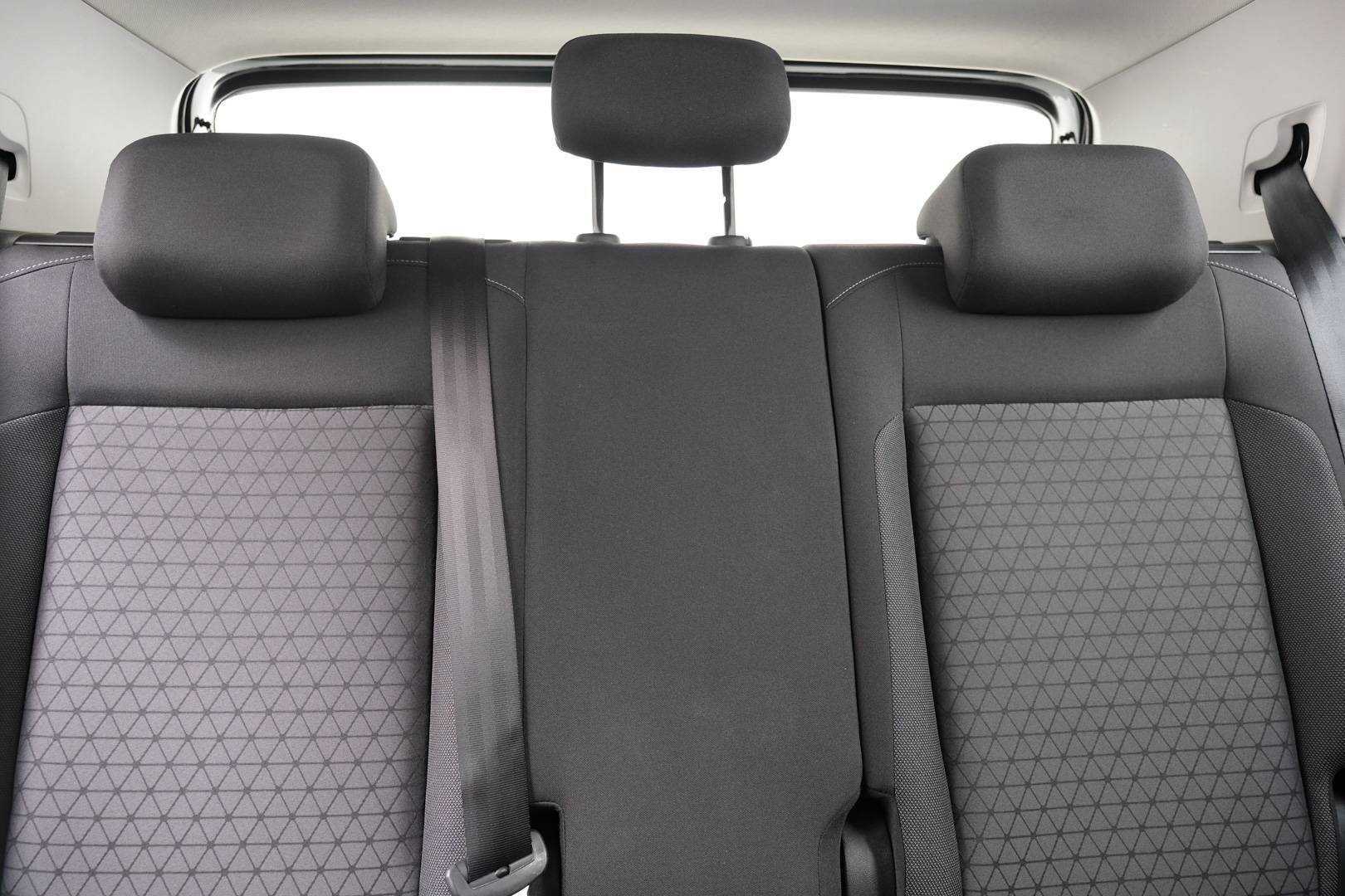 VOLKSWAGEN T-Cross - Foto 24