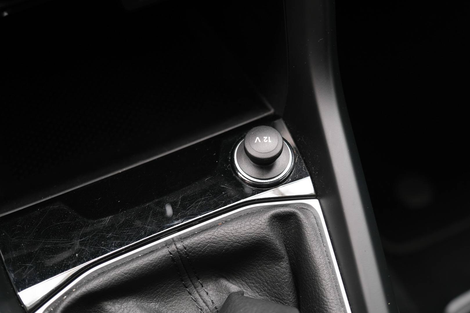 VOLKSWAGEN T-Cross - Foto 21