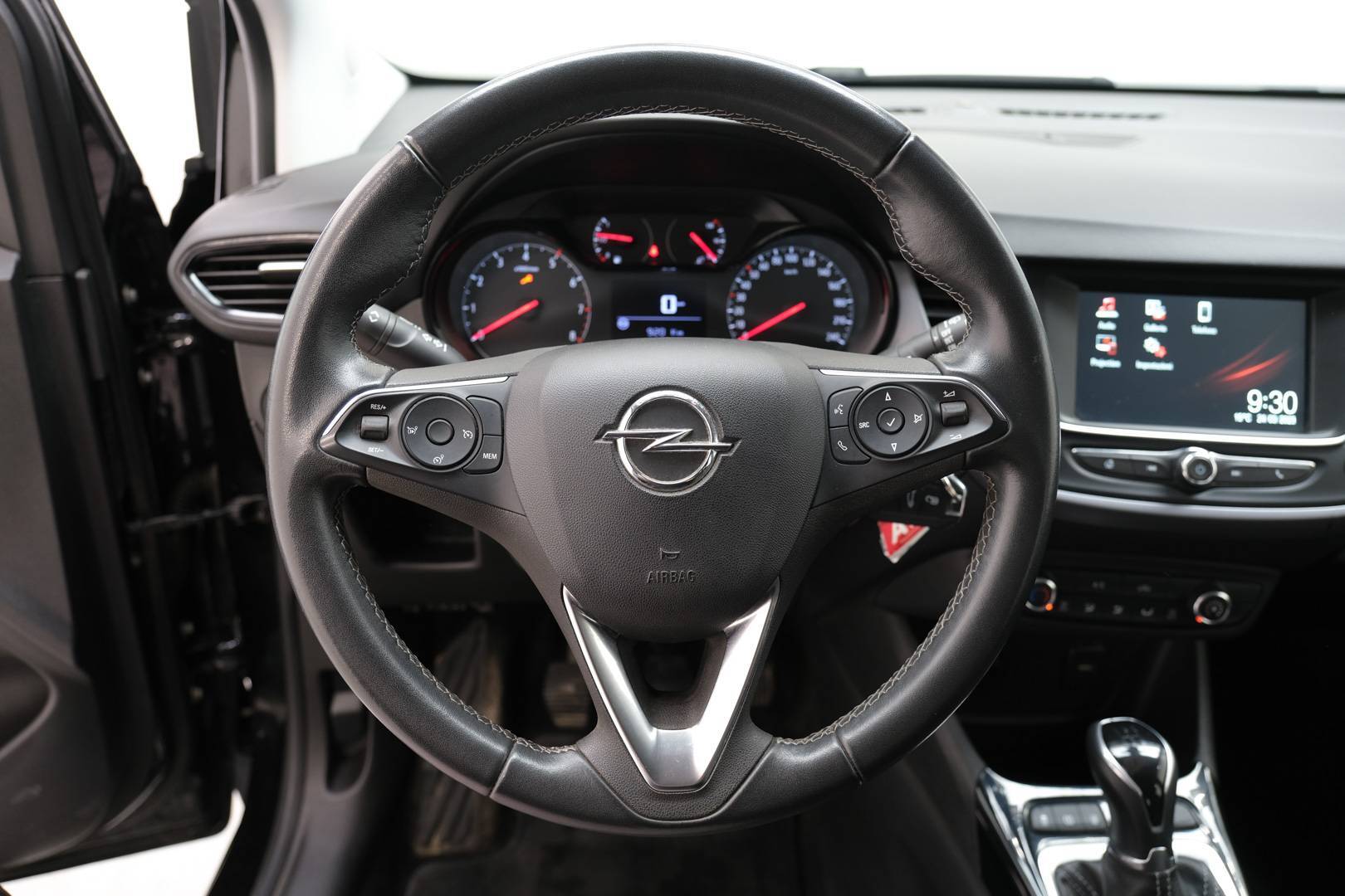 OPEL Crossland - Foto 12