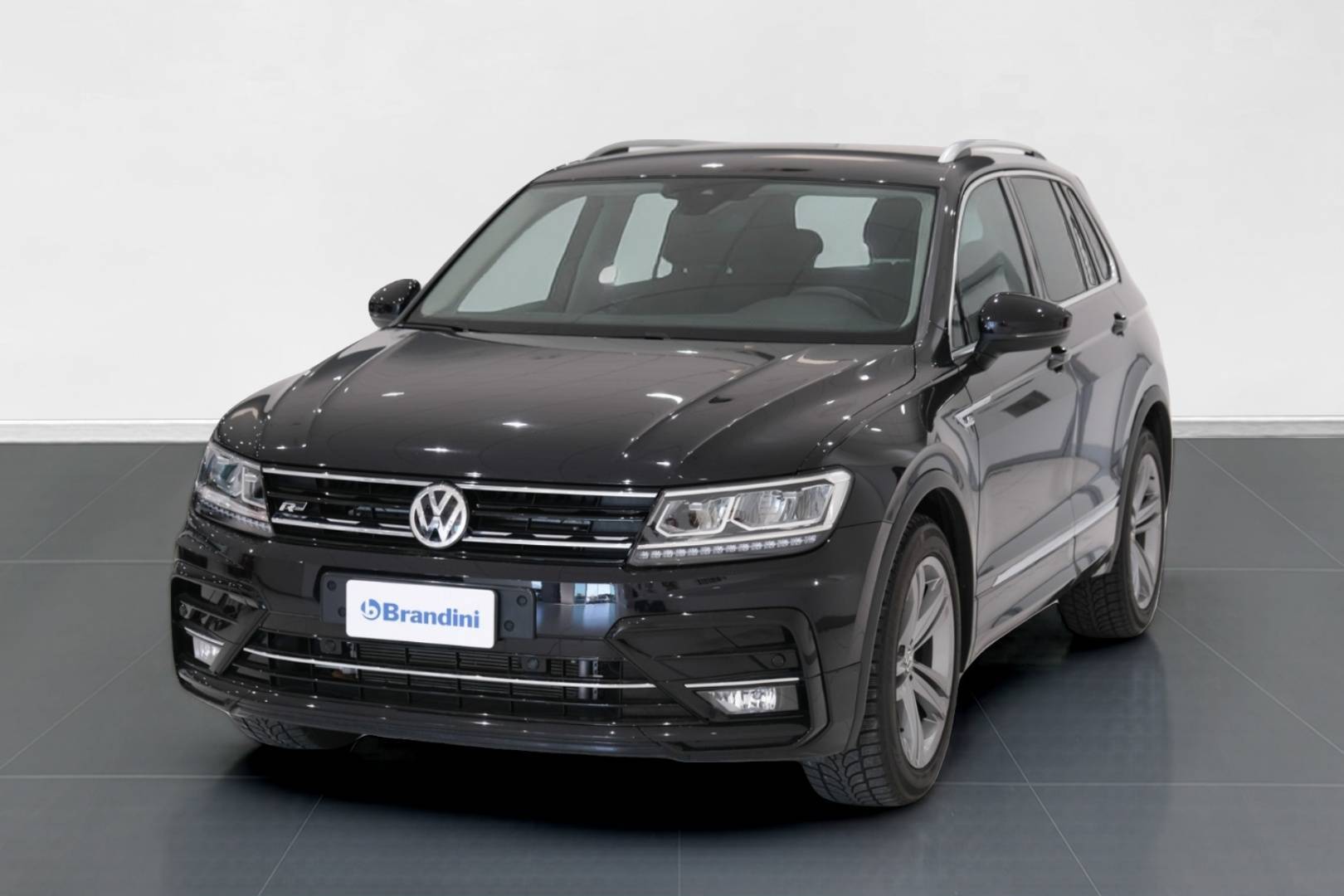 VOLKSWAGEN Tiguan  - Foto 1