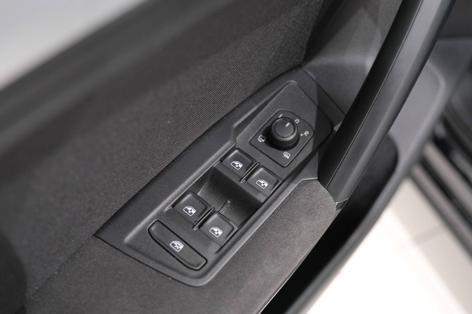 VOLKSWAGEN Tiguan  - Foto 8