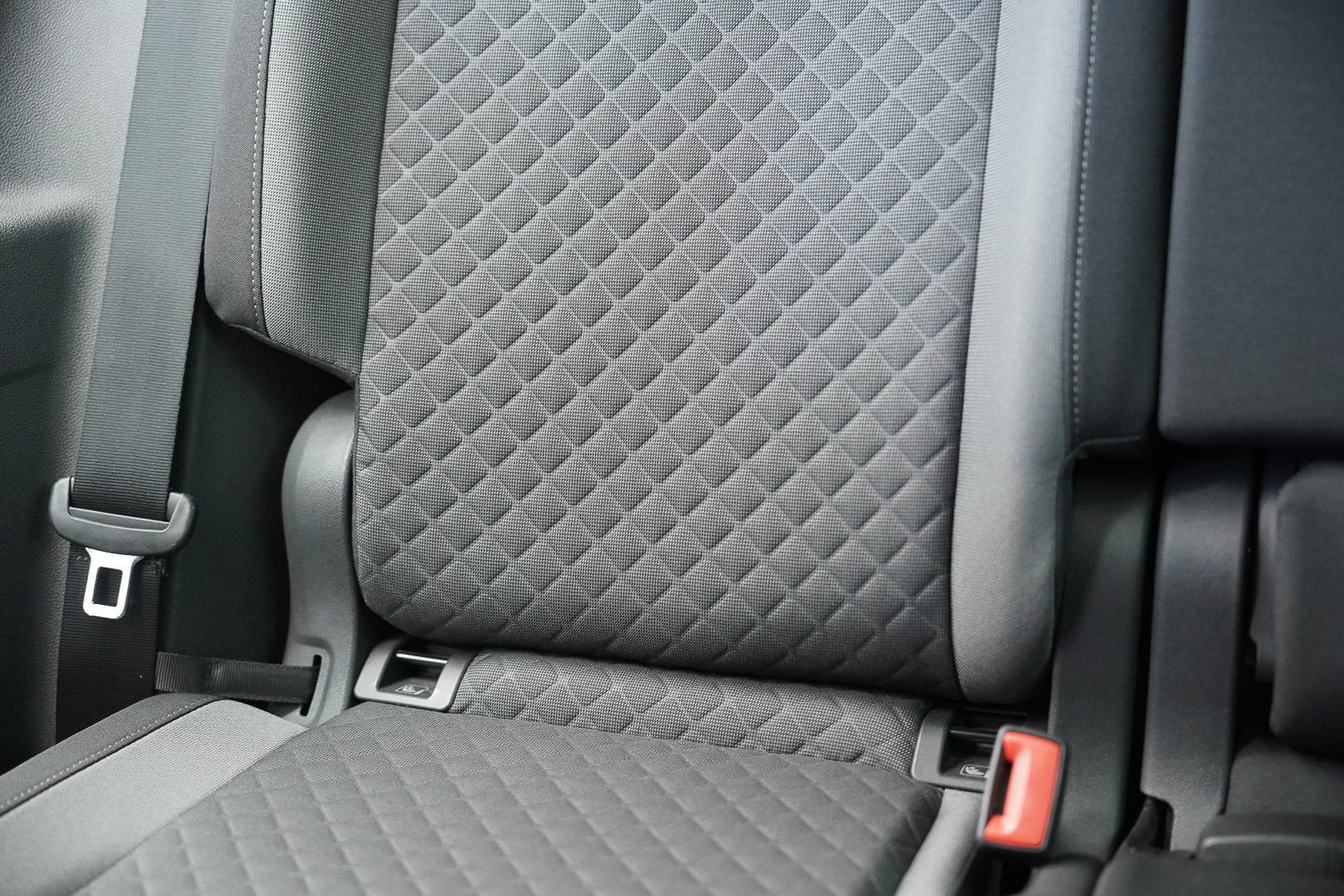 VOLKSWAGEN Tiguan - Foto 23
