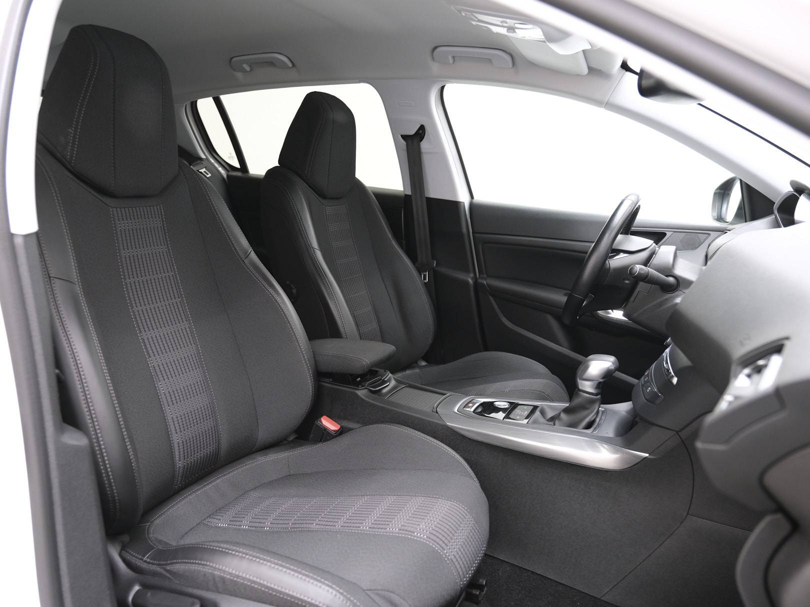 PEUGEOT 308 II 2018 - Foto 22