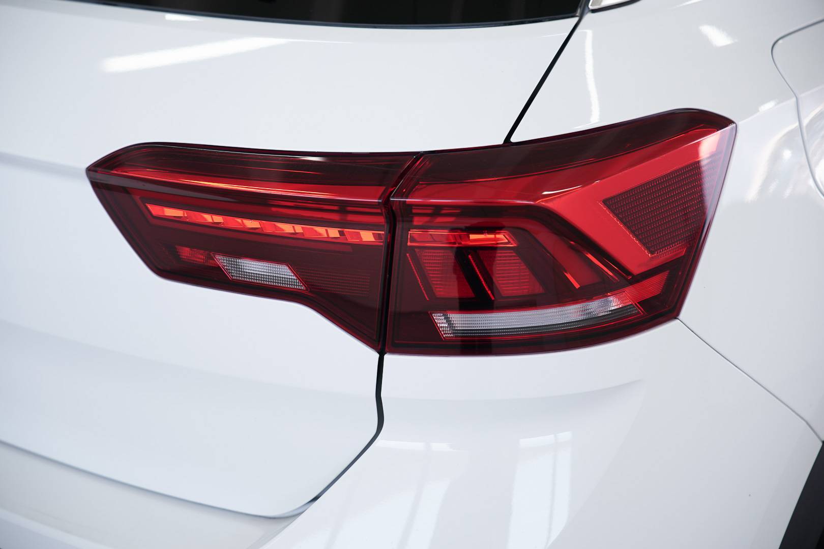 VOLKSWAGEN T-Roc  - Foto 8