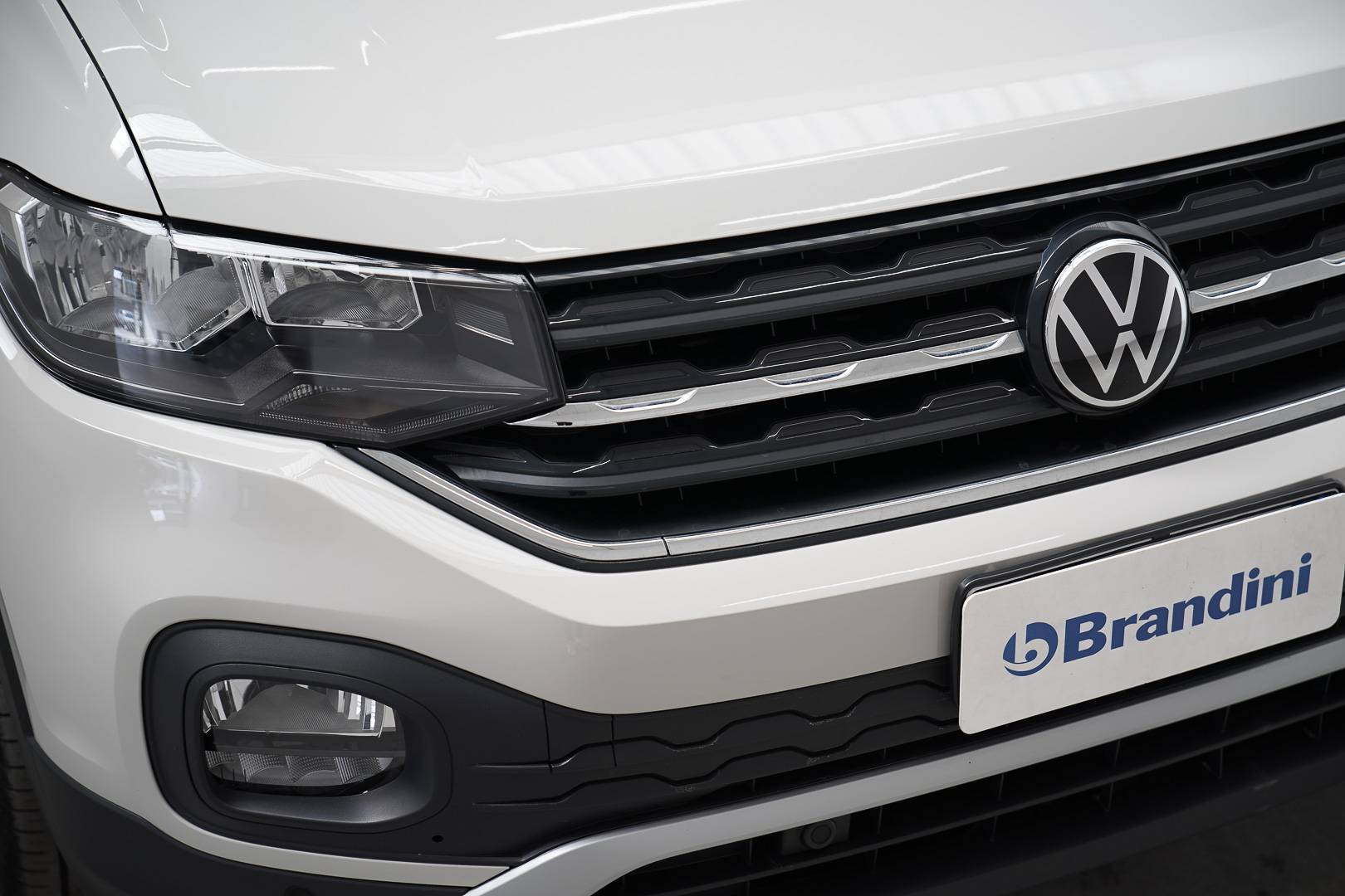VOLKSWAGEN T-Cross - Foto 4