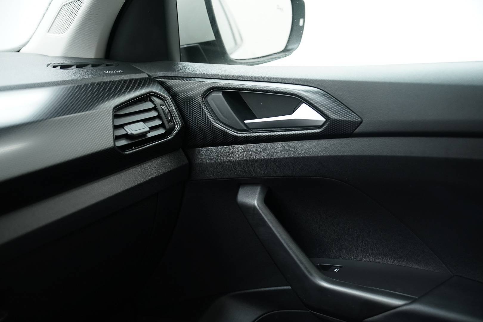 VOLKSWAGEN T-Cross - Foto 21