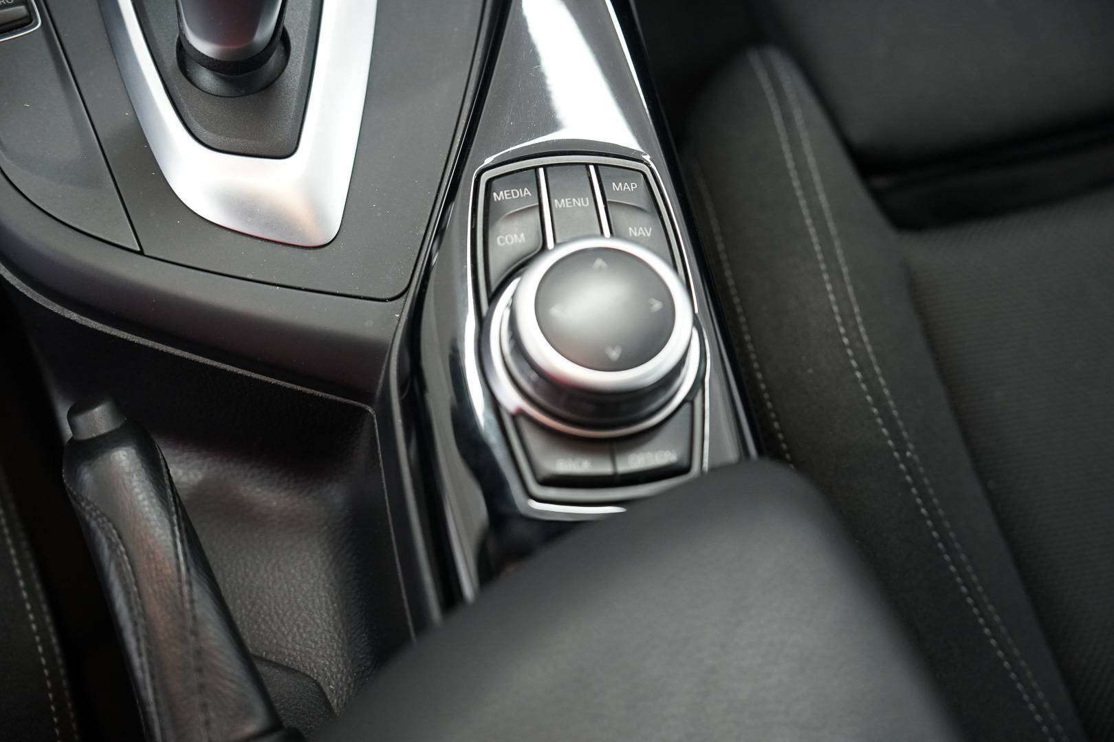 BMW Serie 1 F/20-21 2015 - Foto 19