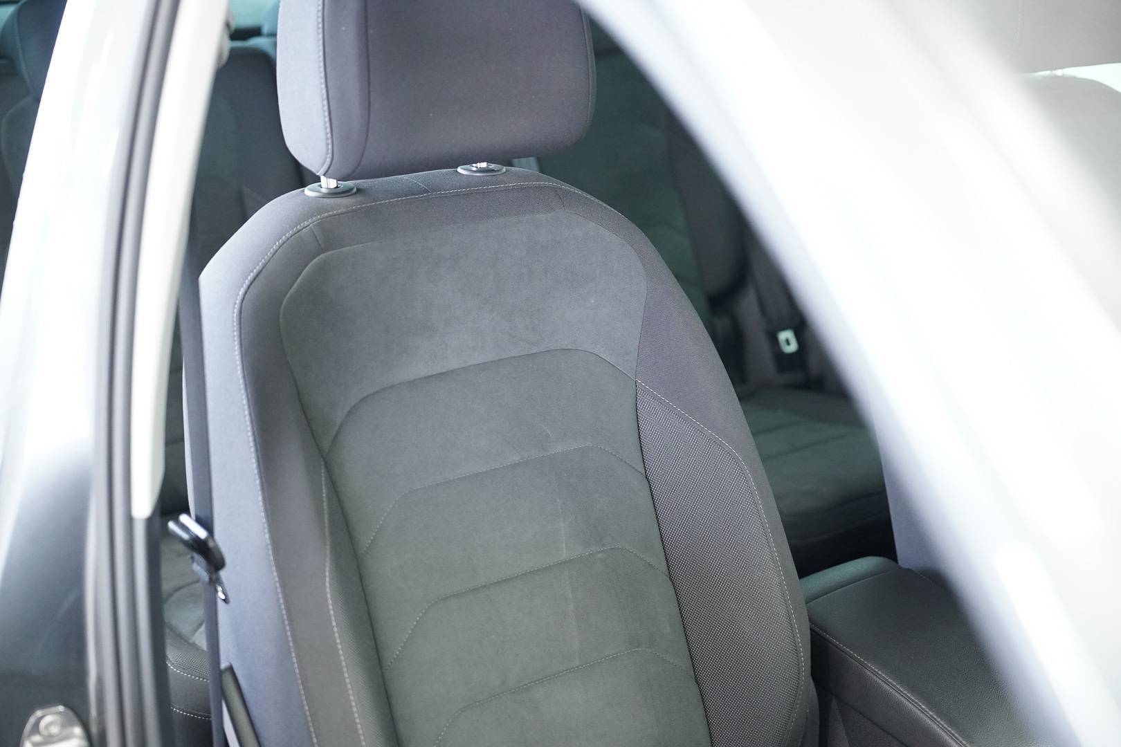 VOLKSWAGEN Tiguan  - Foto 22