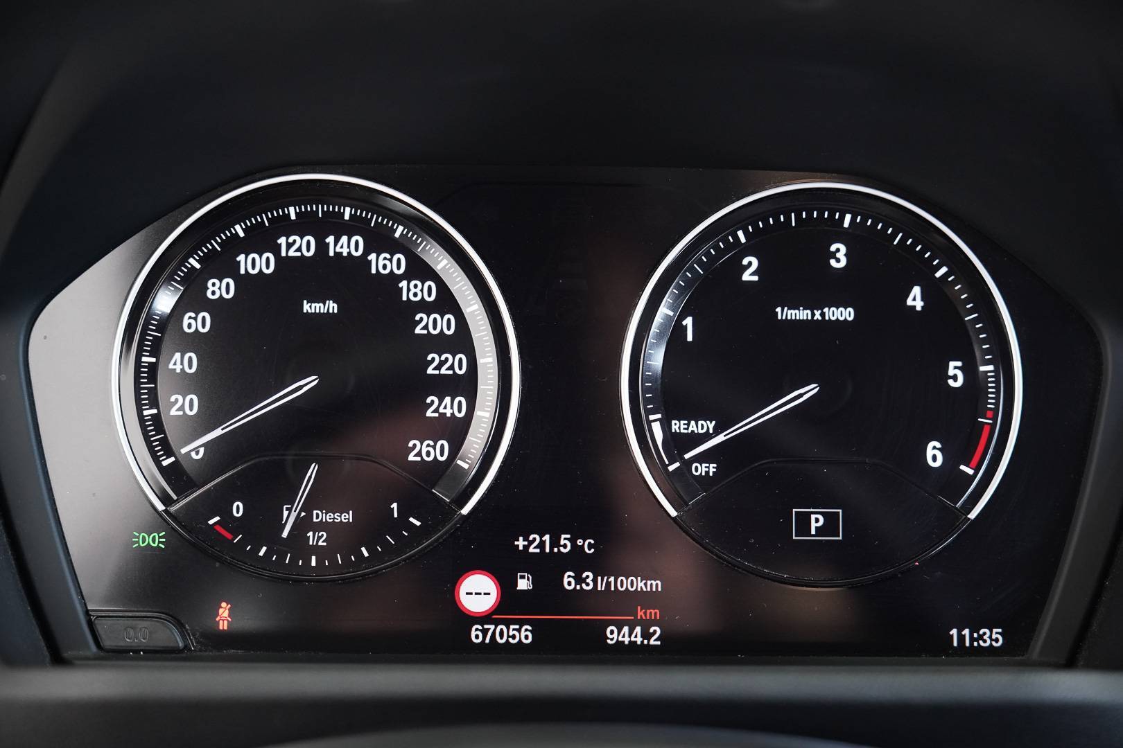 BMW X1 F48 - Foto 14