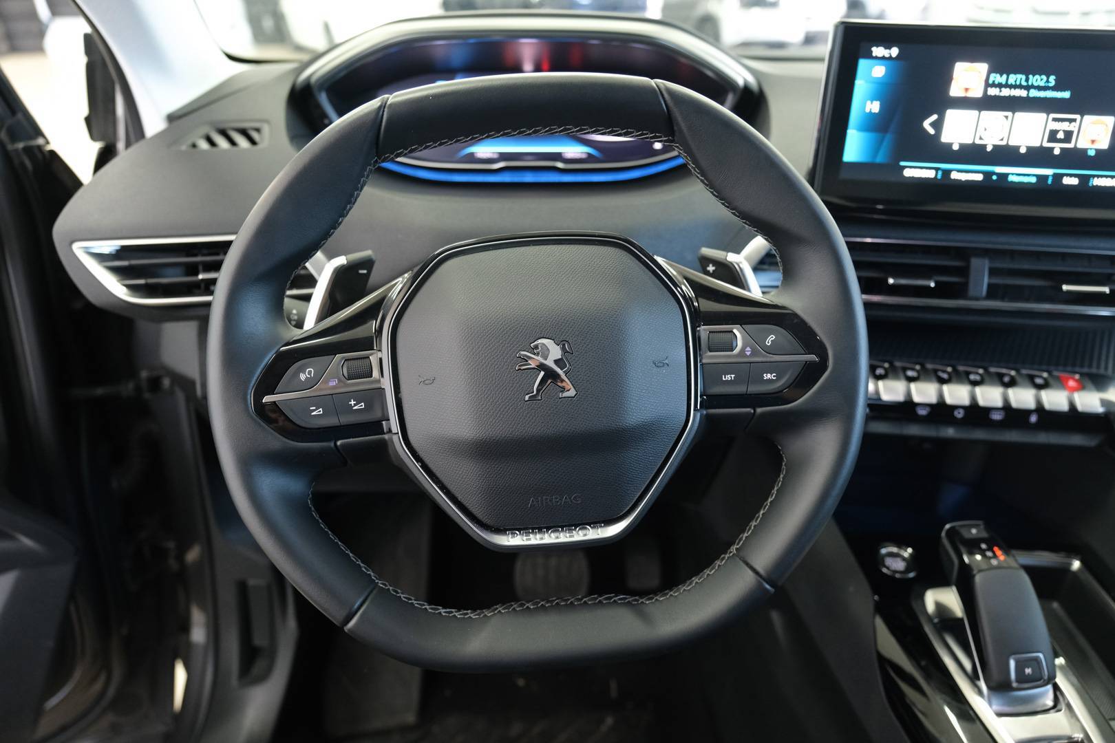 PEUGEOT 3008 - Foto 10