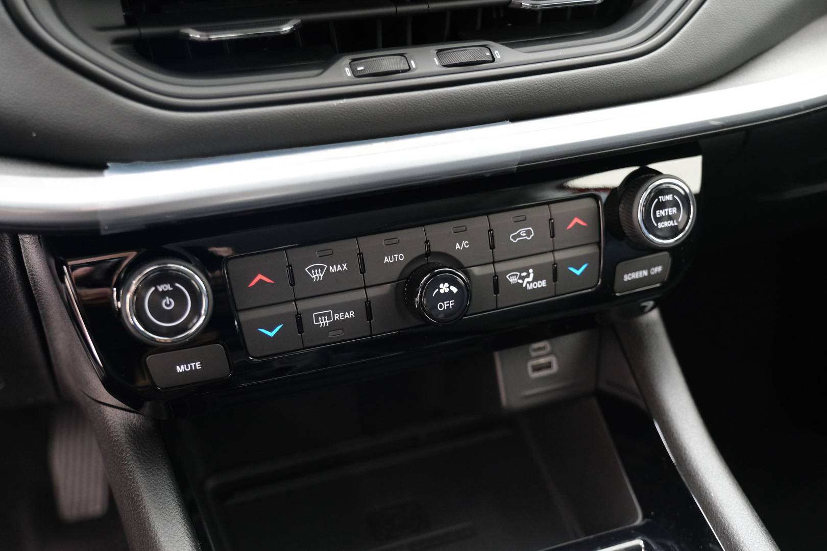 JEEP COMPASS - Foto 16