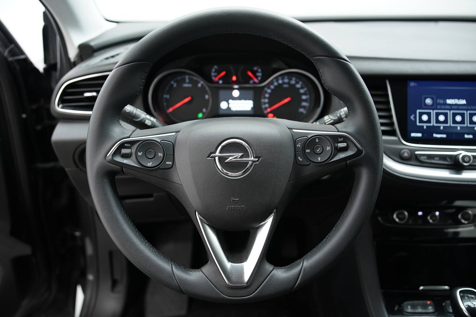 OPEL Grandland X - Foto 11