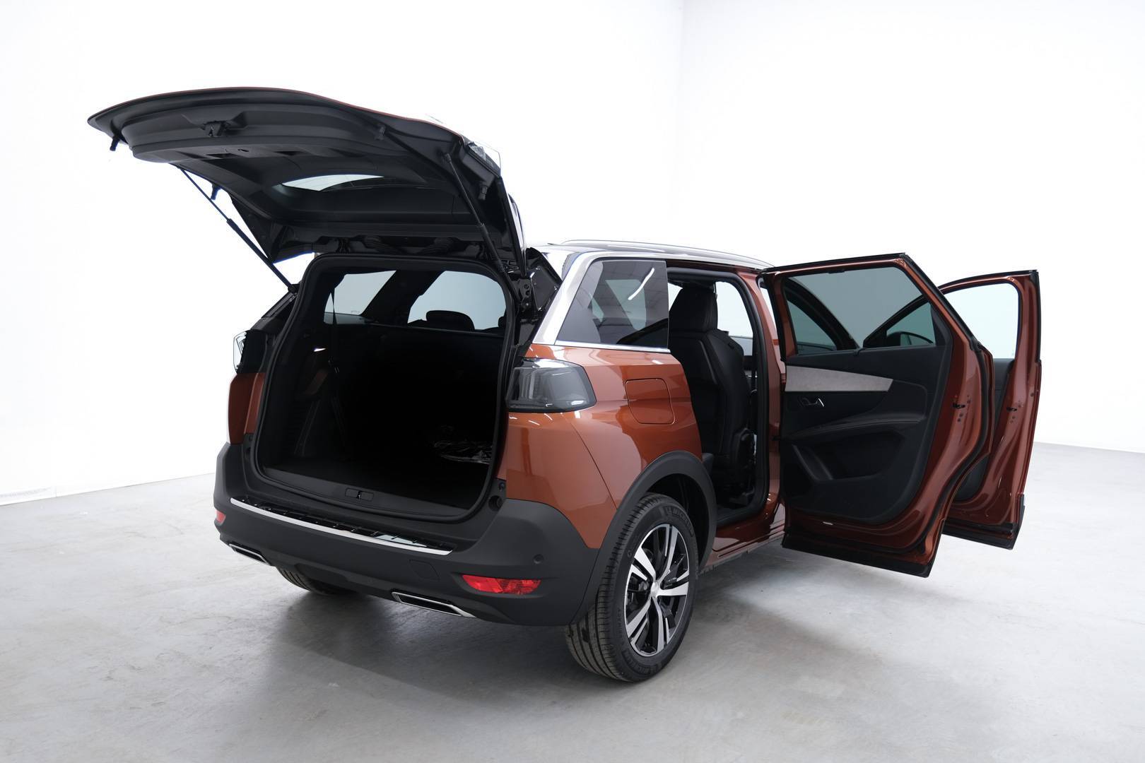 PEUGEOT 5008 - Foto 9