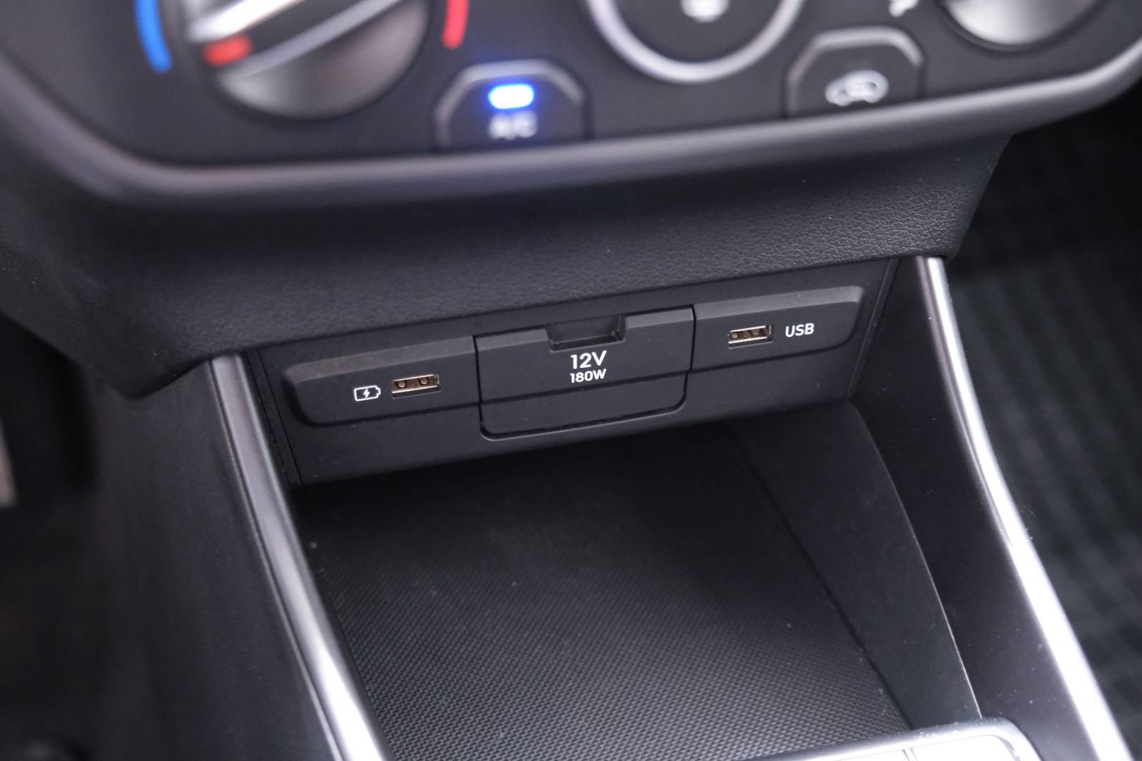 HYUNDAI i20 - Foto 19