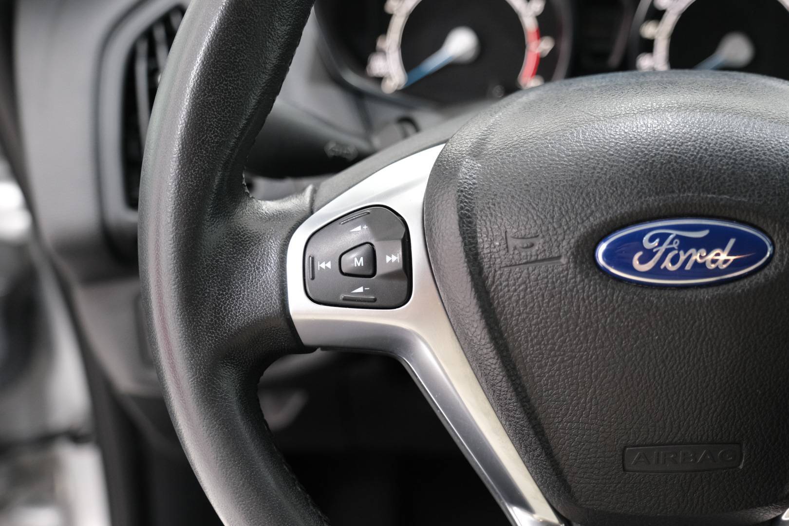 FORD B-Max - Foto 12