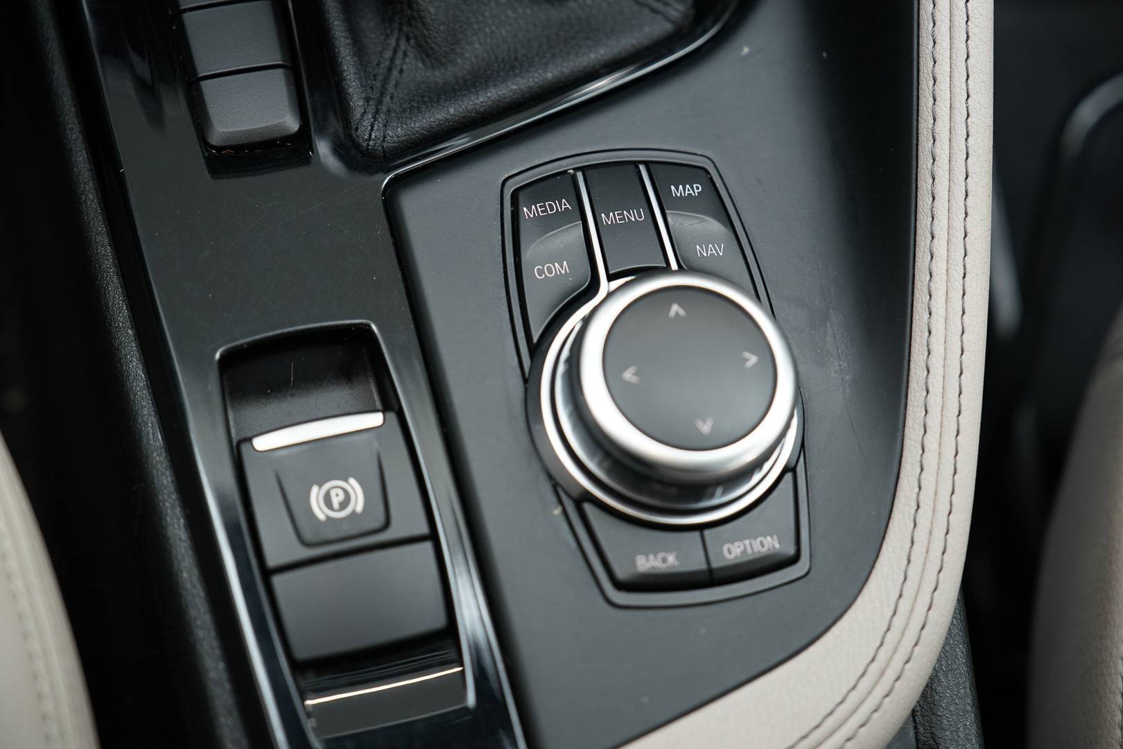 BMW X1 - Foto 21