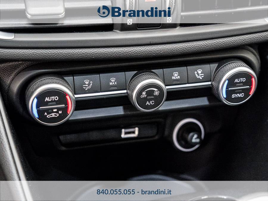 ALFA ROMEO GIULIA - Foto 15