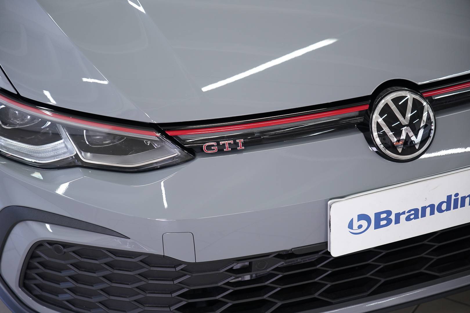 VOLKSWAGEN Golf - Foto 4